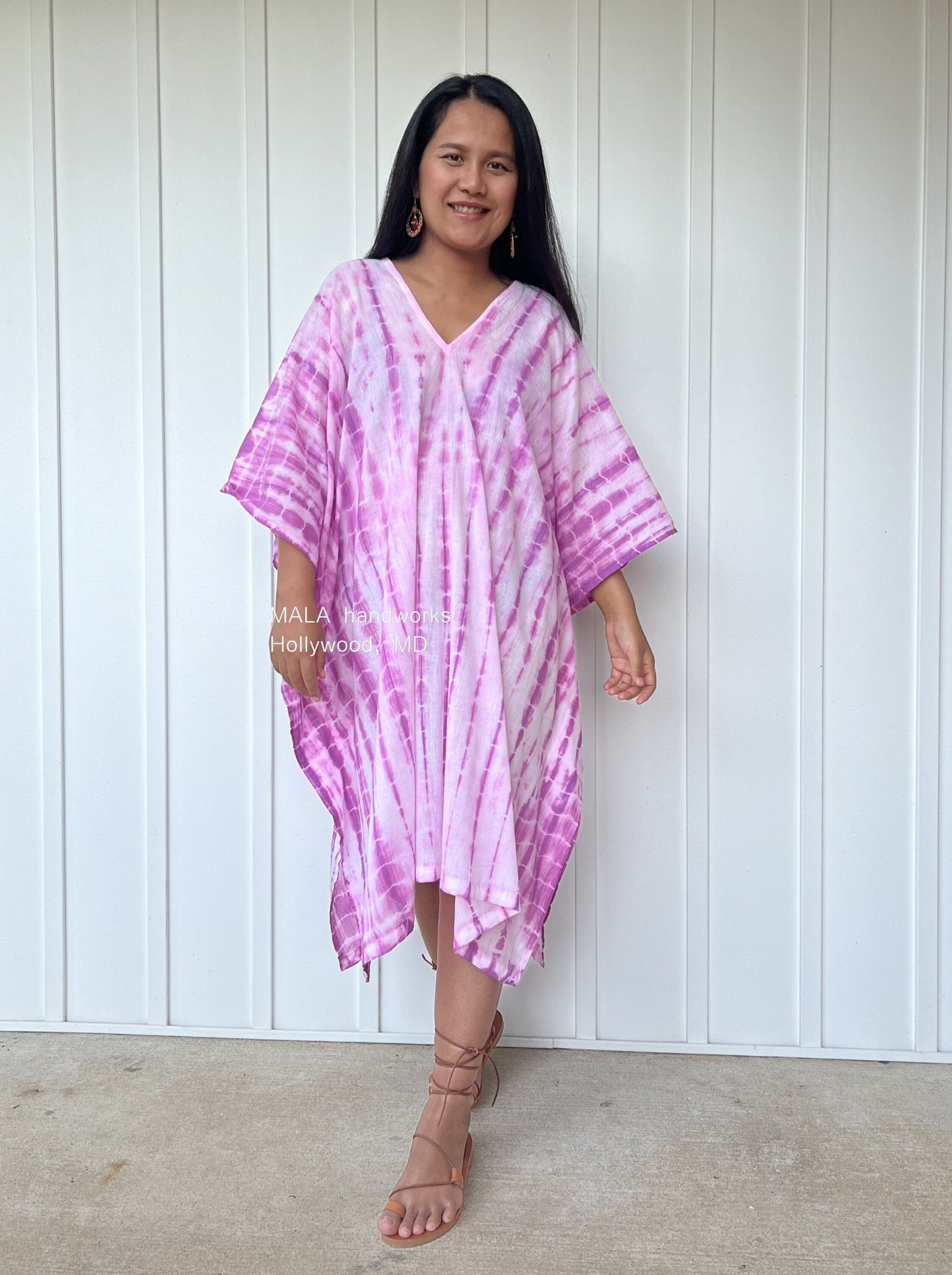 MALA handworks  Flora Midi Kaftan in White and Fuchsia Tie Dye