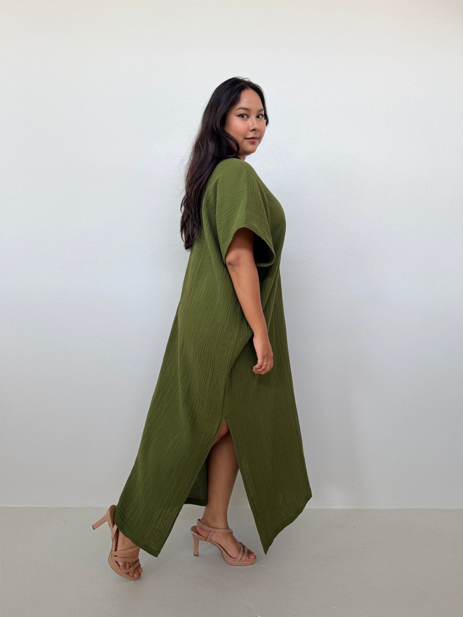 Mala Handworks Gloria Cotton Kaftan in Moss
