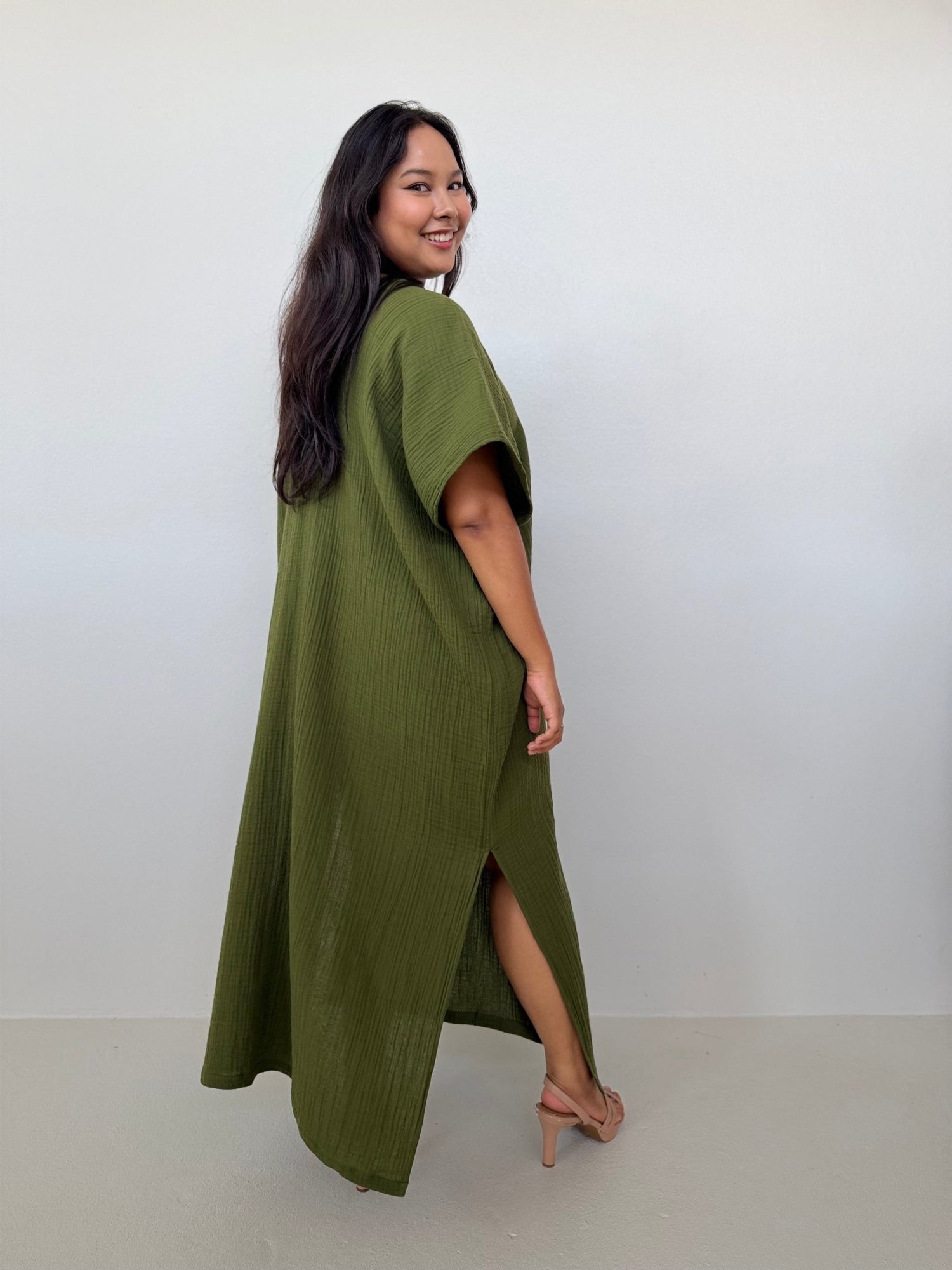 Mala Handworks Gloria Cotton Kaftan in Moss