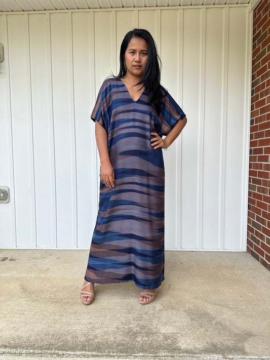 MALA handworks  Ikat Hand Woven Pattern Kaftan in Indigo Blue