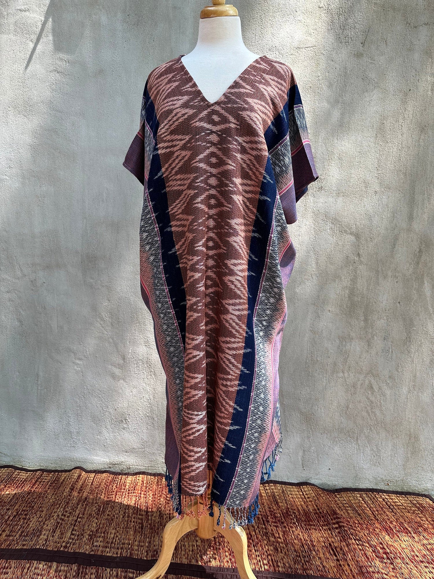 MALA handworks  Ikat Hand Woven Pattern Kaftan in Indigo Blue with Pink and White