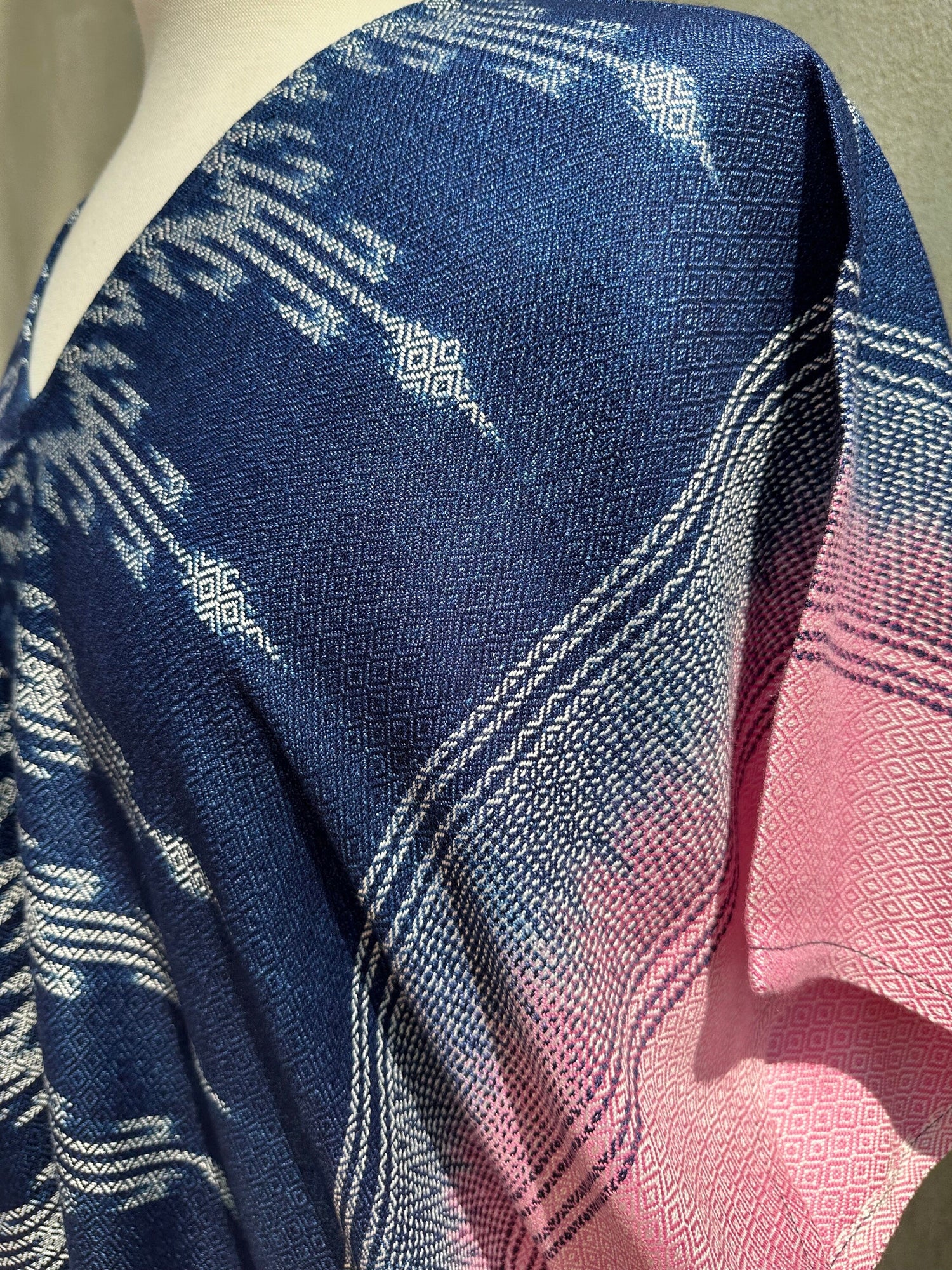 MALA handworks  Ikat Hand Woven Pattern Kaftan in Indigo Blue with Pink and White