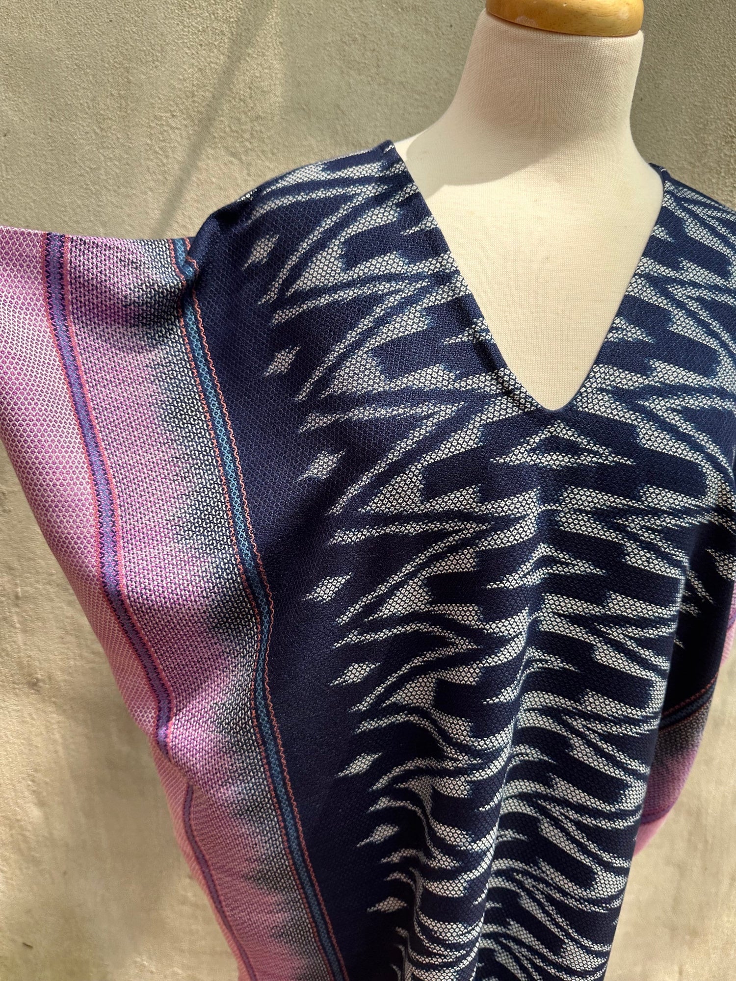 MALA handworks  Ikat Hand Woven Pattern Kaftan in Indigo Blue with Pink and White