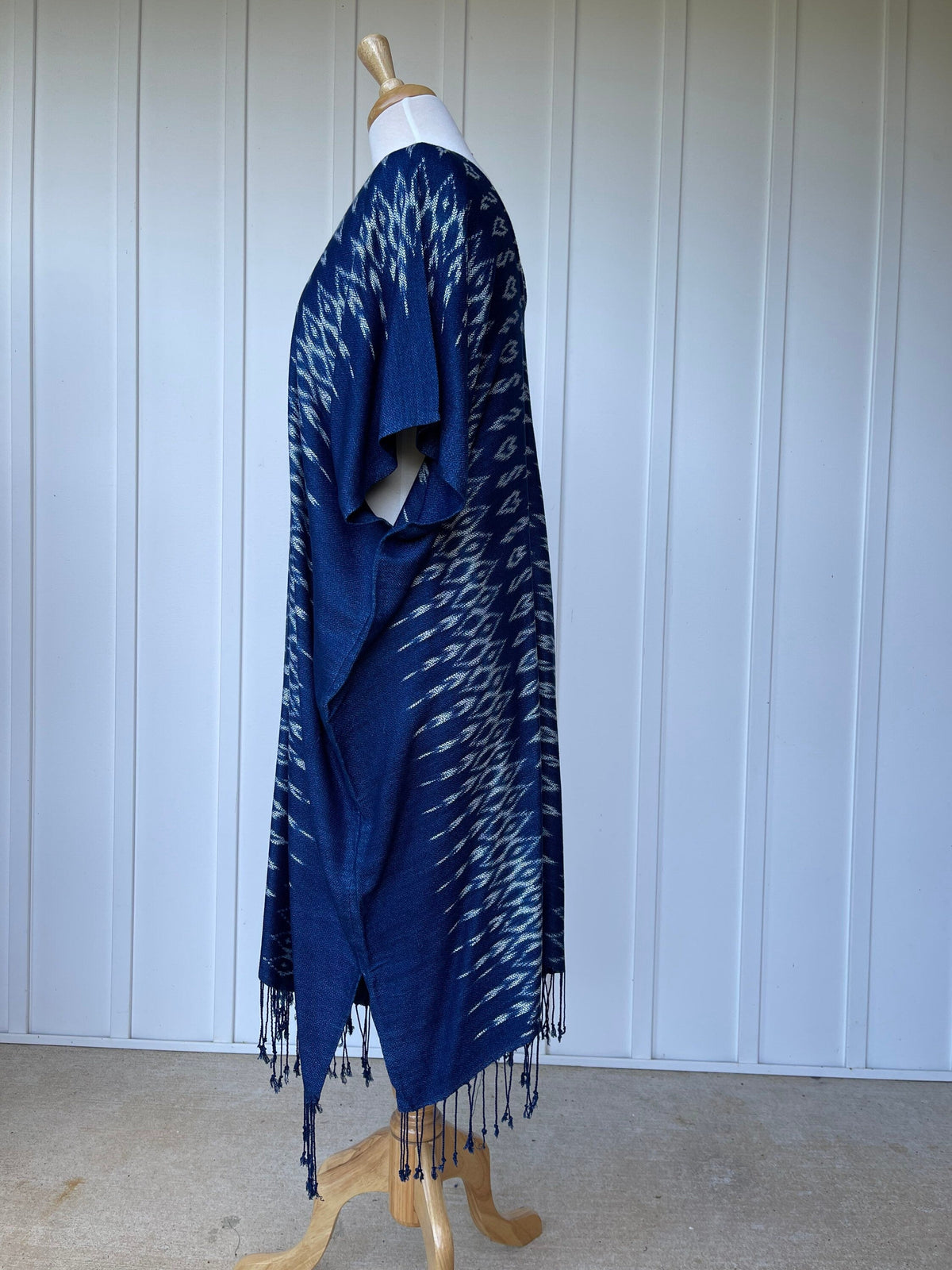 MALA handworks  Ikat Hand Woven Pattern Kaftan in Indigo Blue with White and Organic Dye