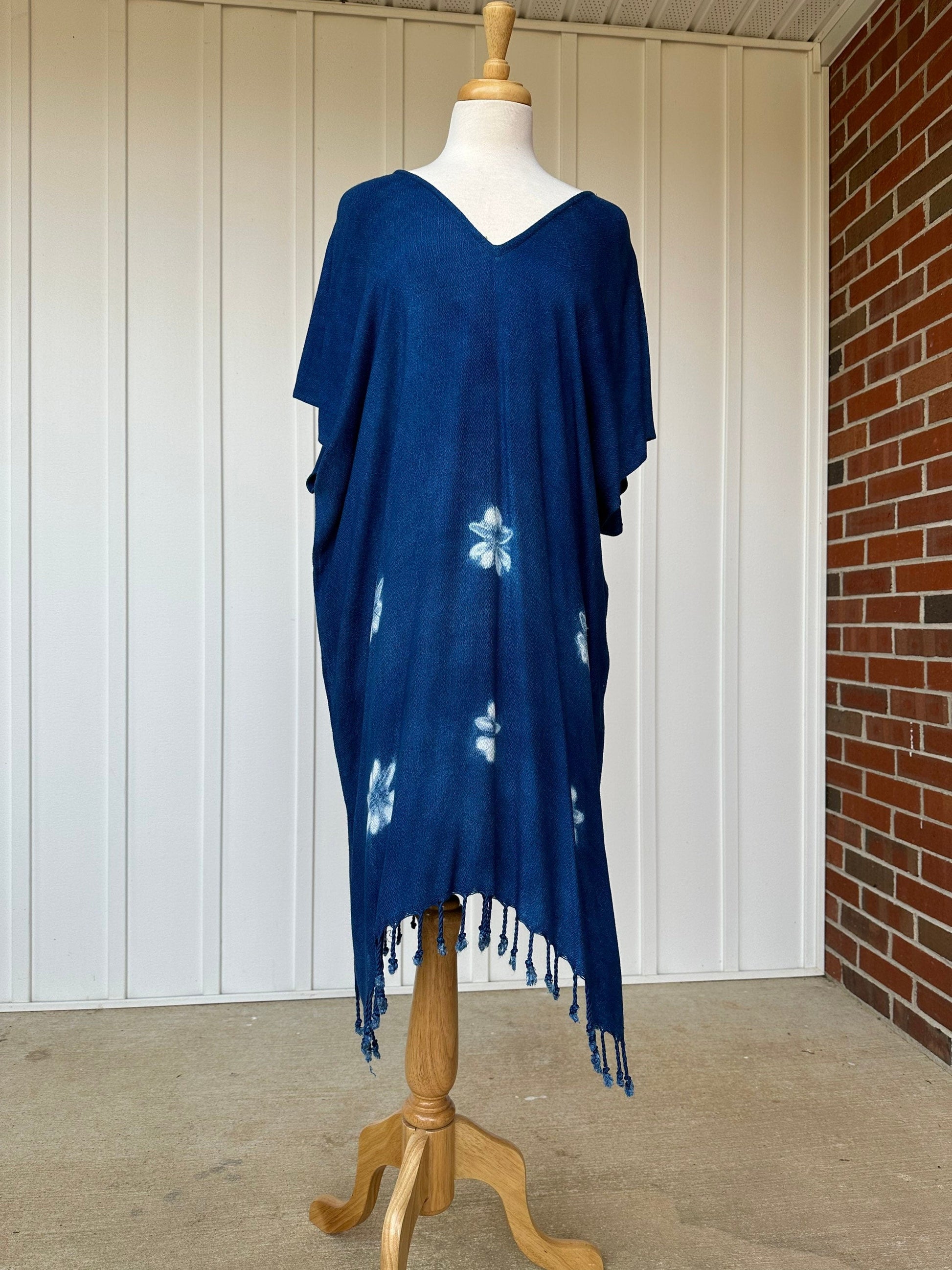 MALA handworks  Ikat Hand Woven Pattern Kaftan in Indigo Blue with White and Organic Dye