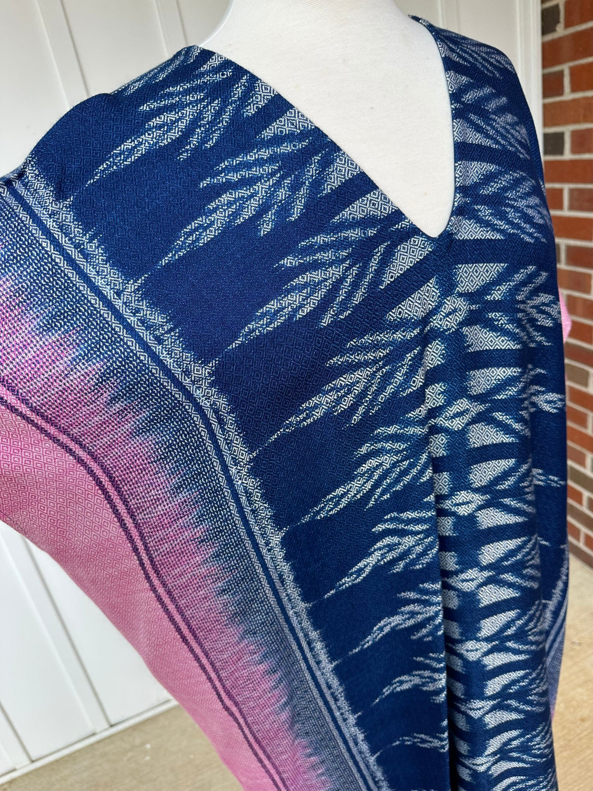 MALA handworks  Ikat Hand Woven Pattern Kaftan in Indigo Blue with White and Organic Dye