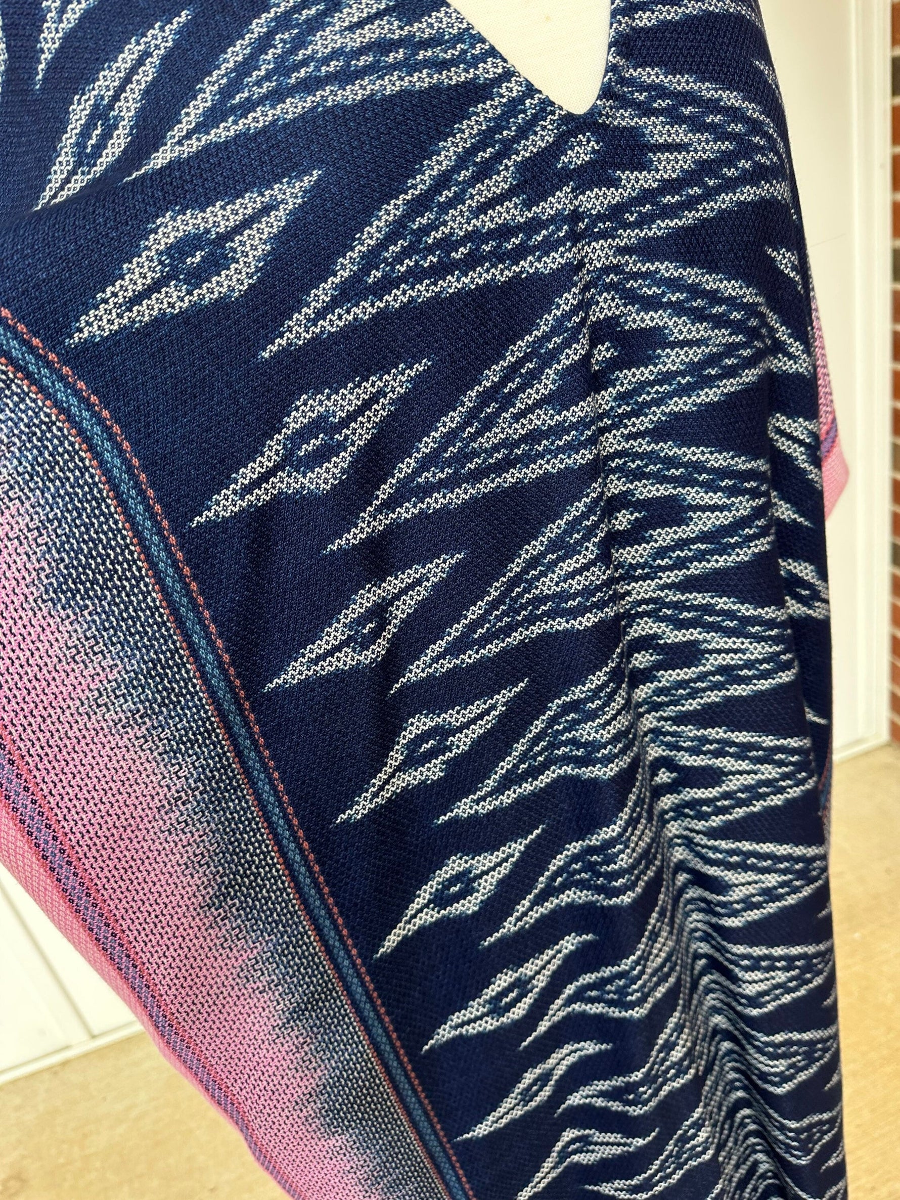 MALA handworks  Ikat Hand Woven Pattern Kaftan in Indigo Blue with White and Pink Organic Dye