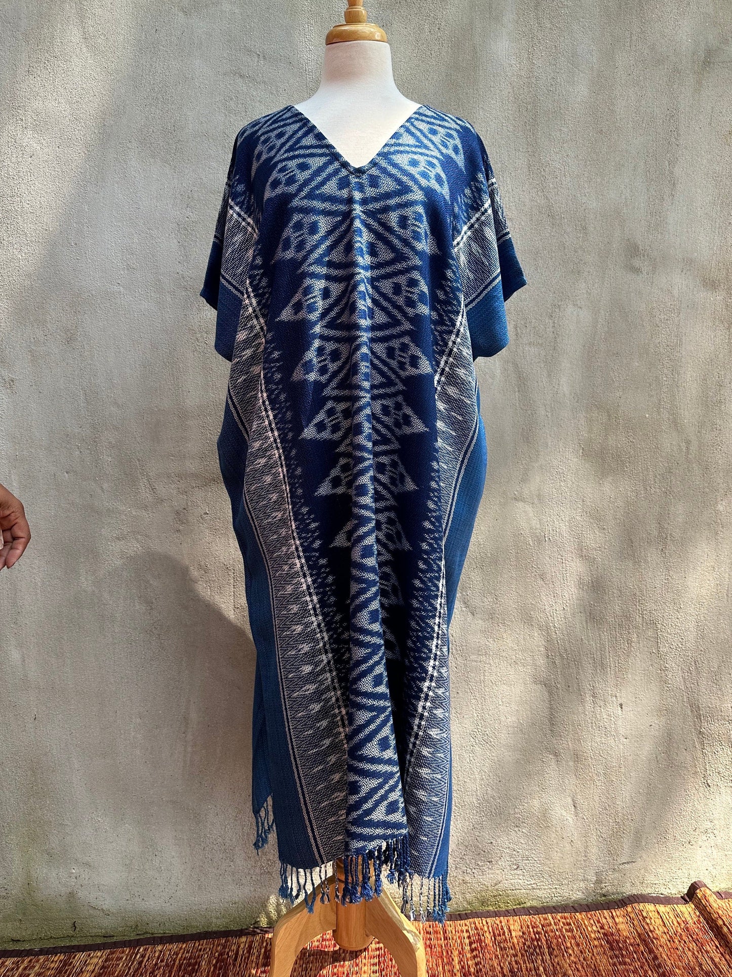 MALA handworks  Ikat Hand Woven Pattern Kaftan in Indigo Blue with White