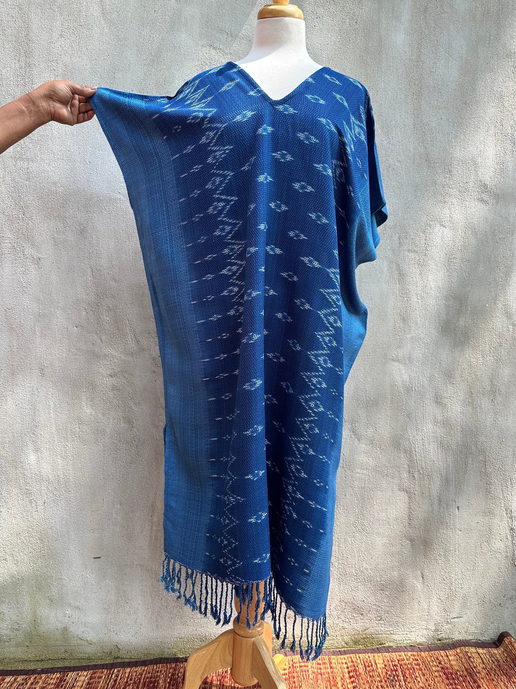 MALA handworks  Ikat Hand Woven Pattern Kaftan in Indigo Blue with White
