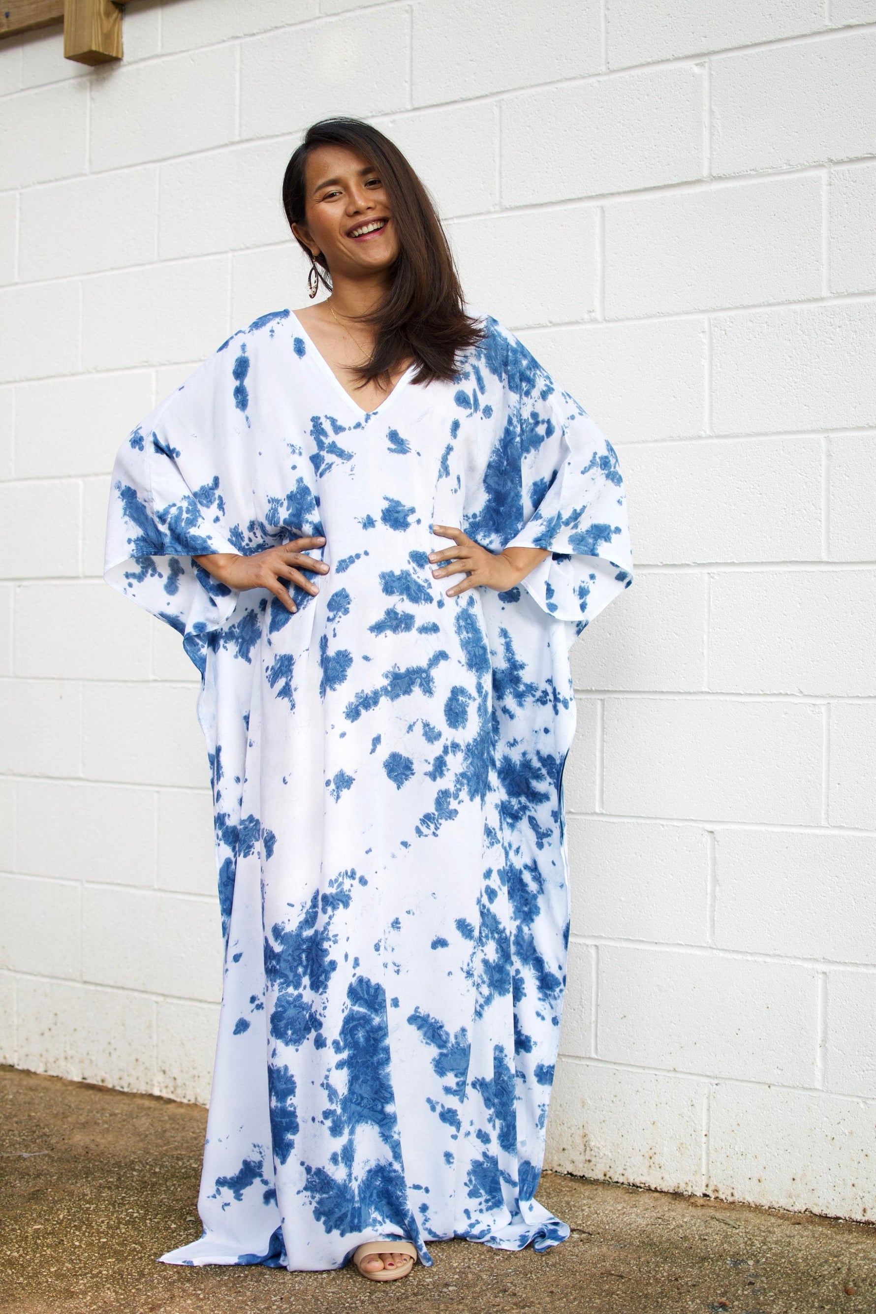 MALA handworks  Indigo Kaftan in White and Hand Dyed Indigo Blue