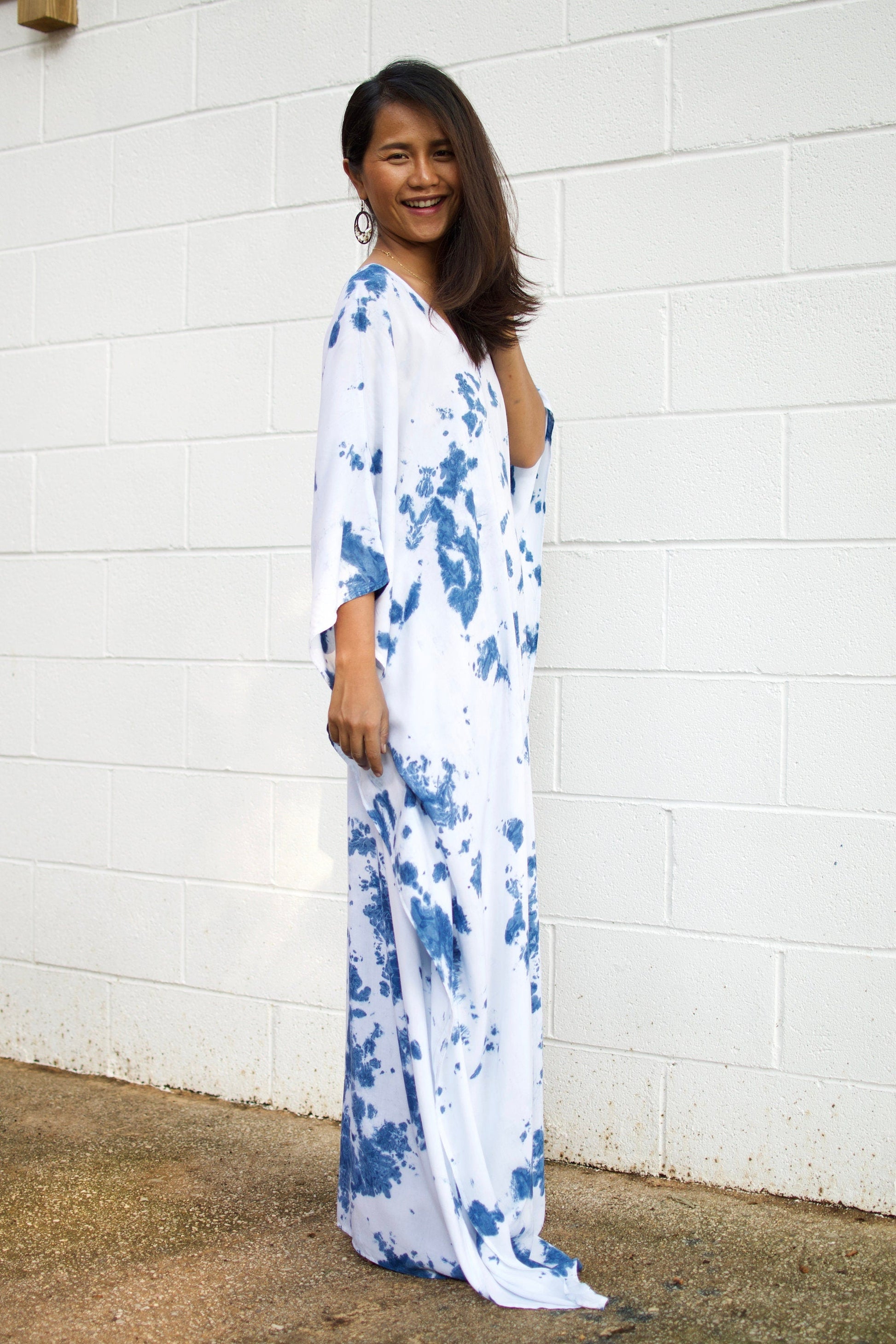 MALA handworks  Indigo Kaftan in White and Hand Dyed Indigo Blue