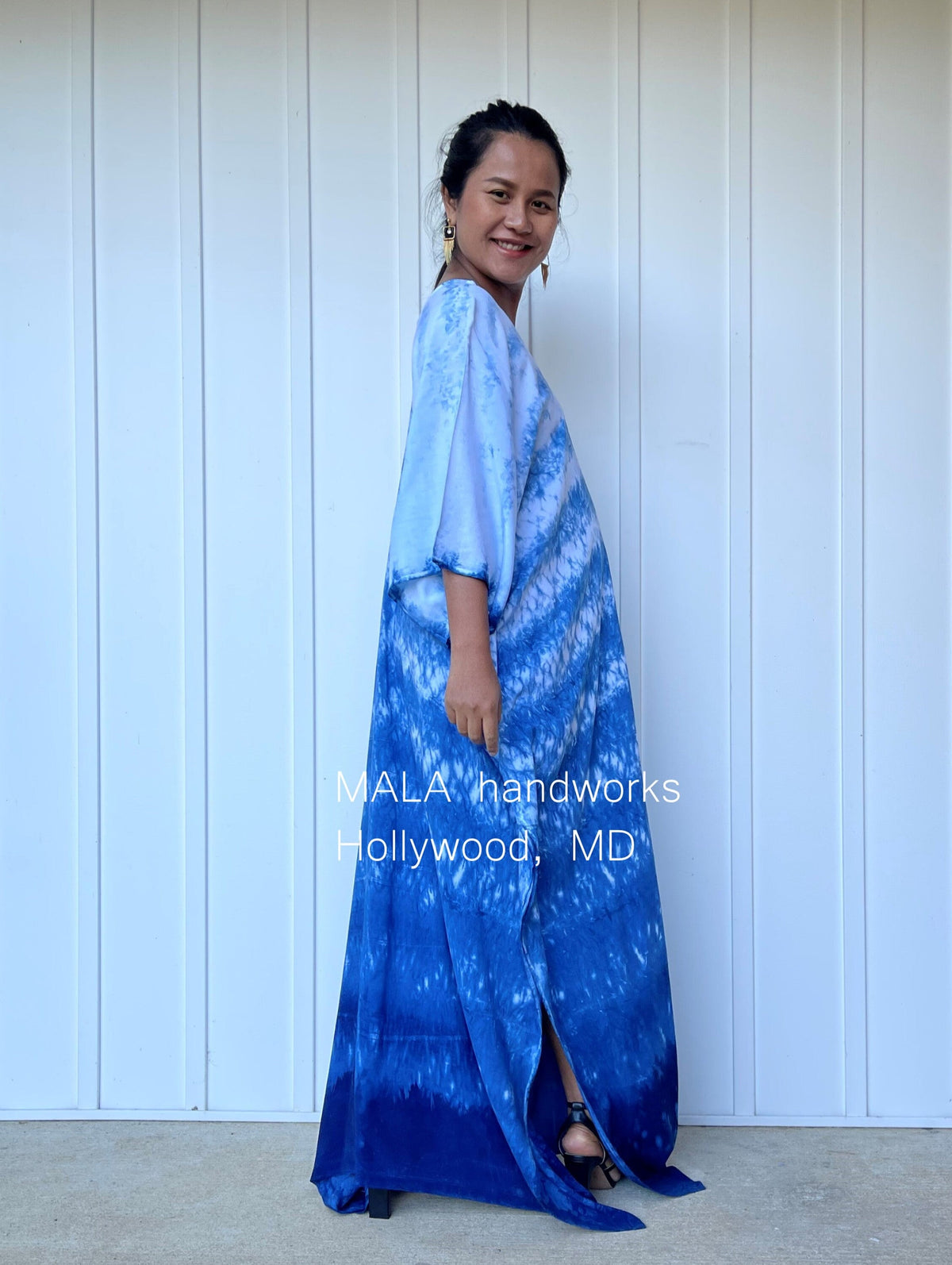 MALA handworks  Indigo Kaftan in White and Hand Dyed Indigo Blue