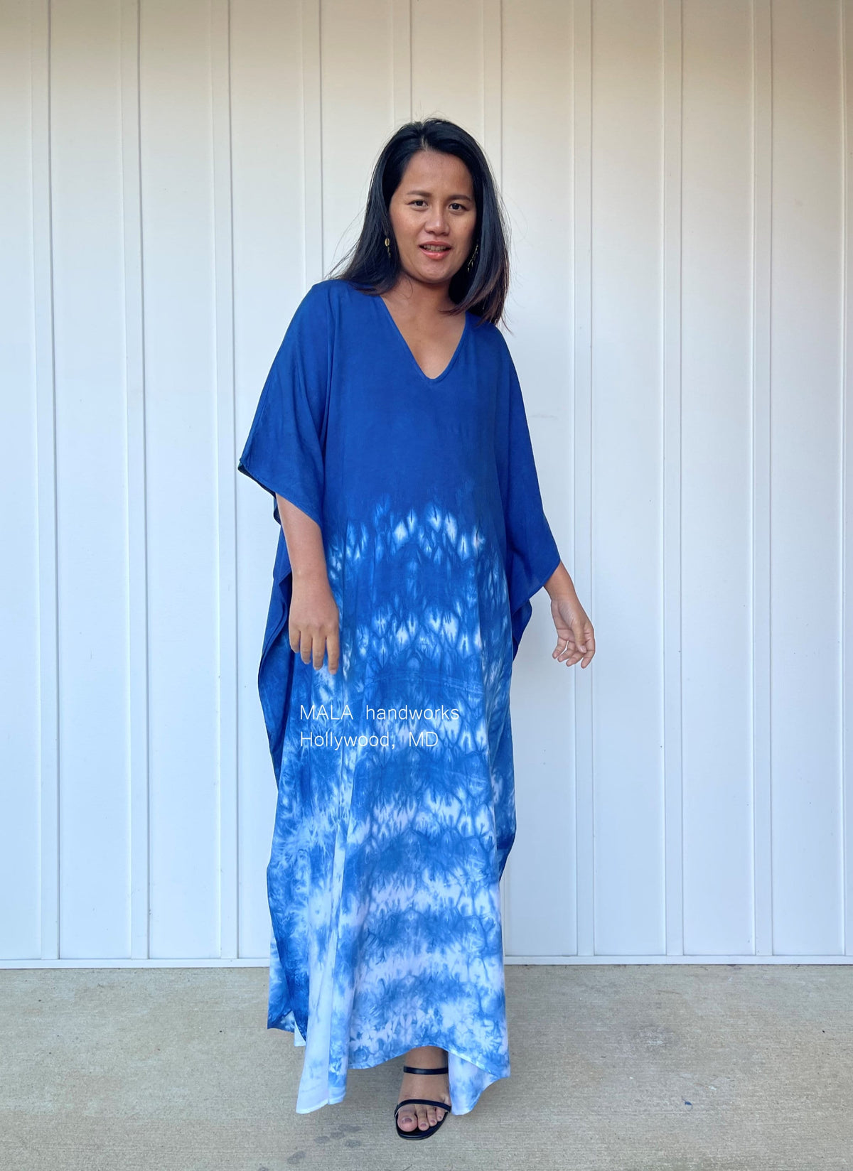 MALA handworks  Indigo Kaftan in White and Hand Dyed Indigo Blue