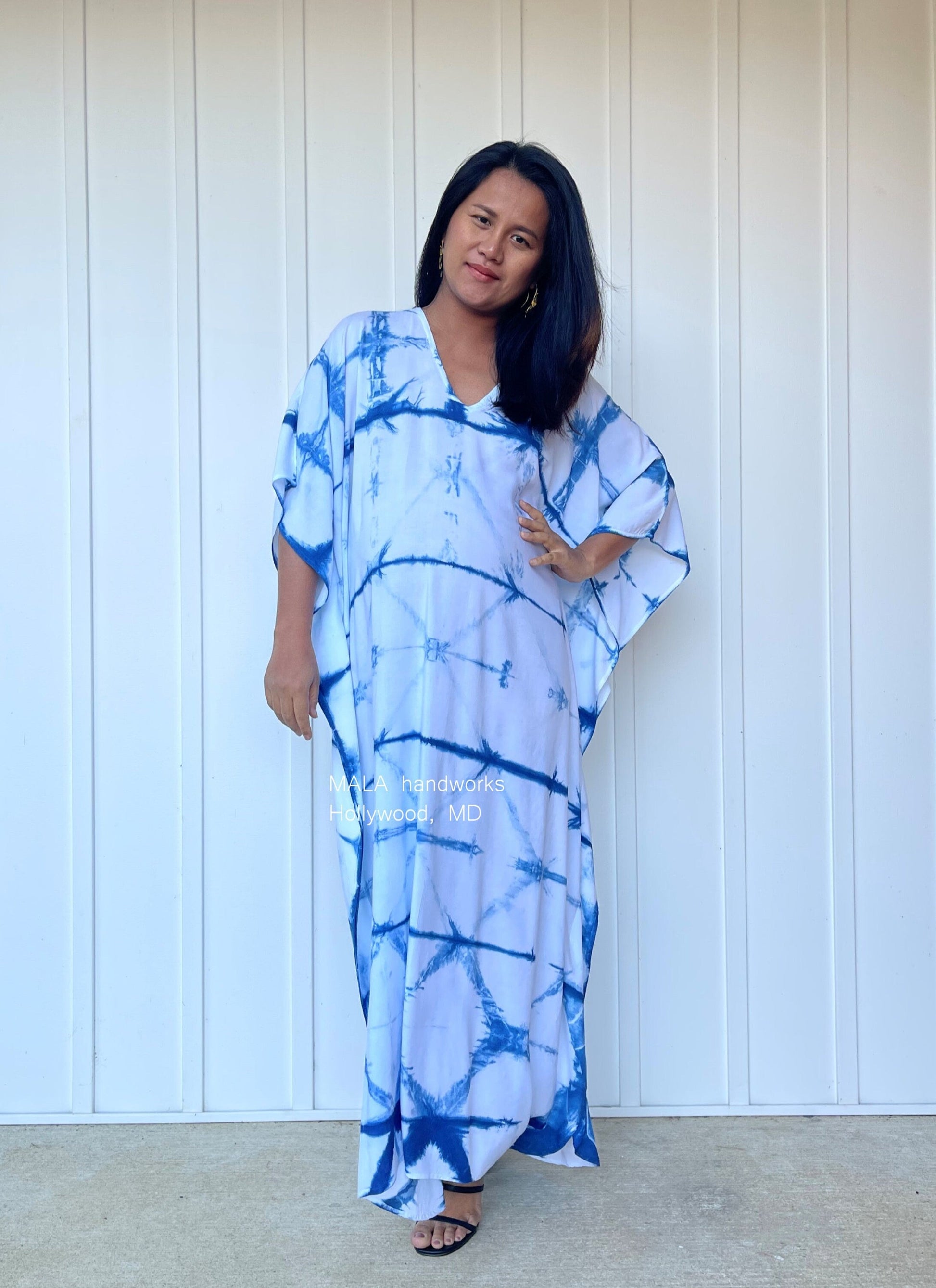 MALA handworks  Indigo Kaftan in White and Hand Dyed Indigo Blue