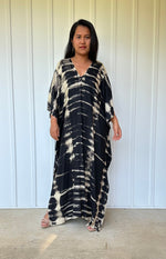 MALA handworks  iynta kaftan in Black Tie Dye