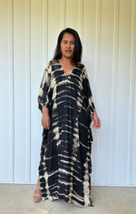 MALA handworks  iynta kaftan in Black Tie Dye