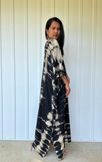 MALA handworks  iynta kaftan in Black Tie Dye