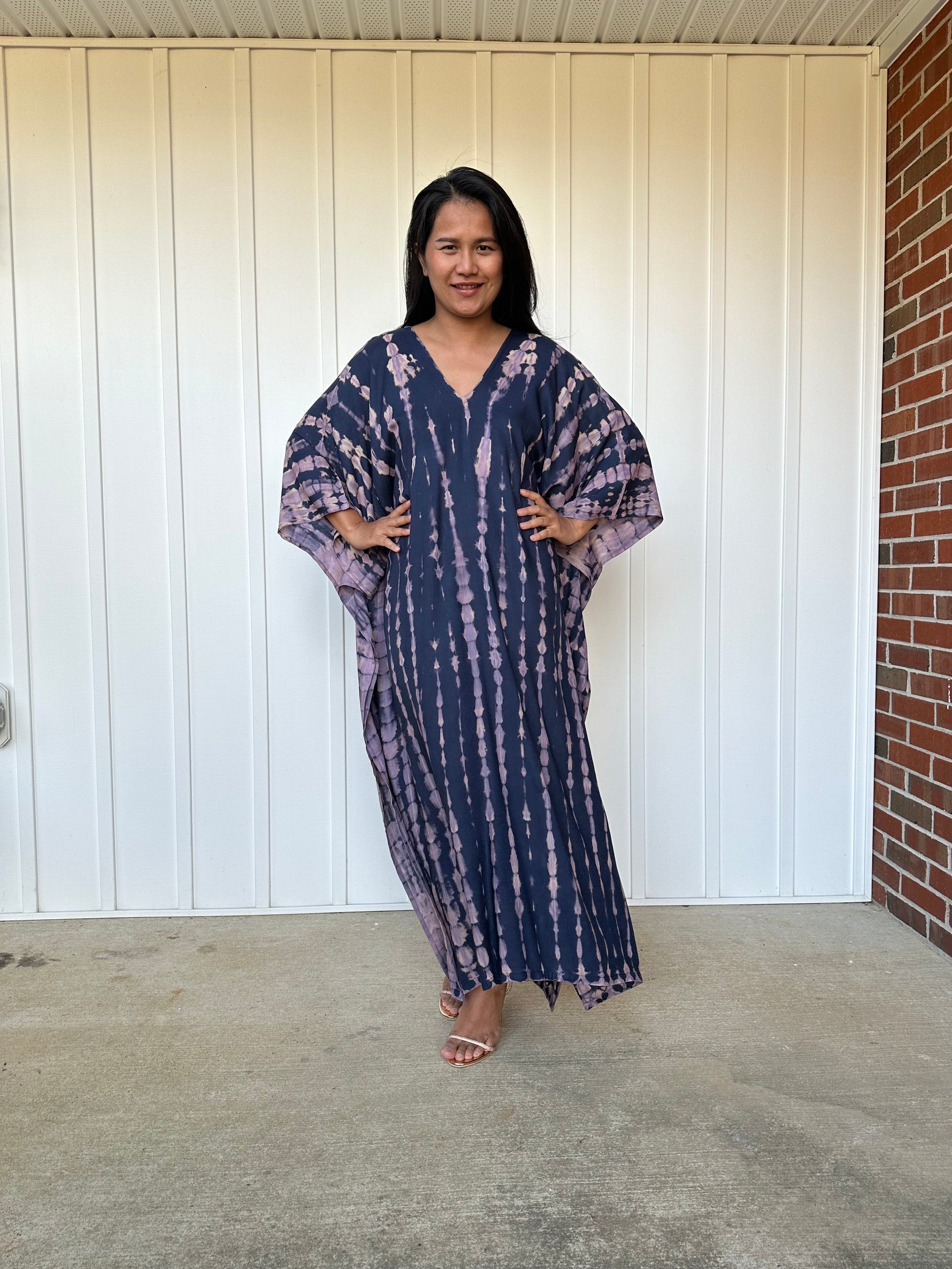 MALA handworks iynta Kaftan in Dark Blue and Purple Tie Dye