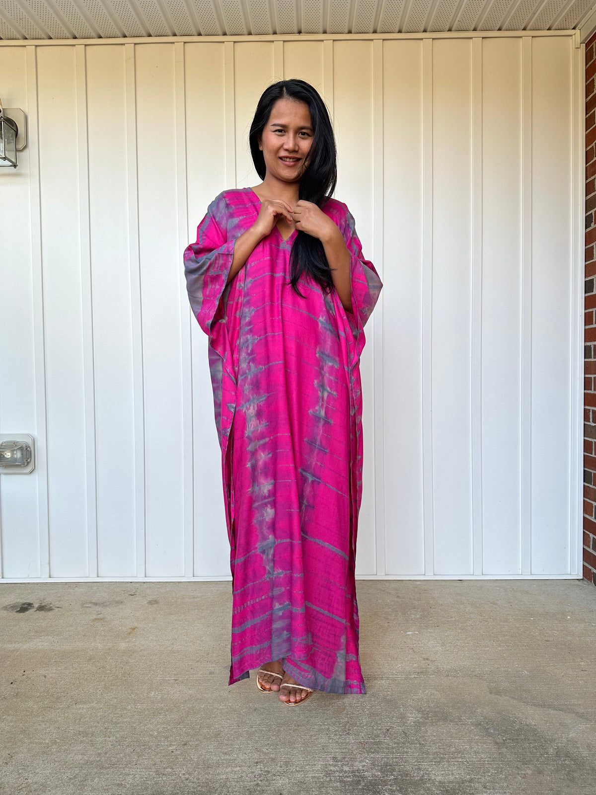 MALA handworks iynta Kaftan in Fuchsia and Gray Tie Dye