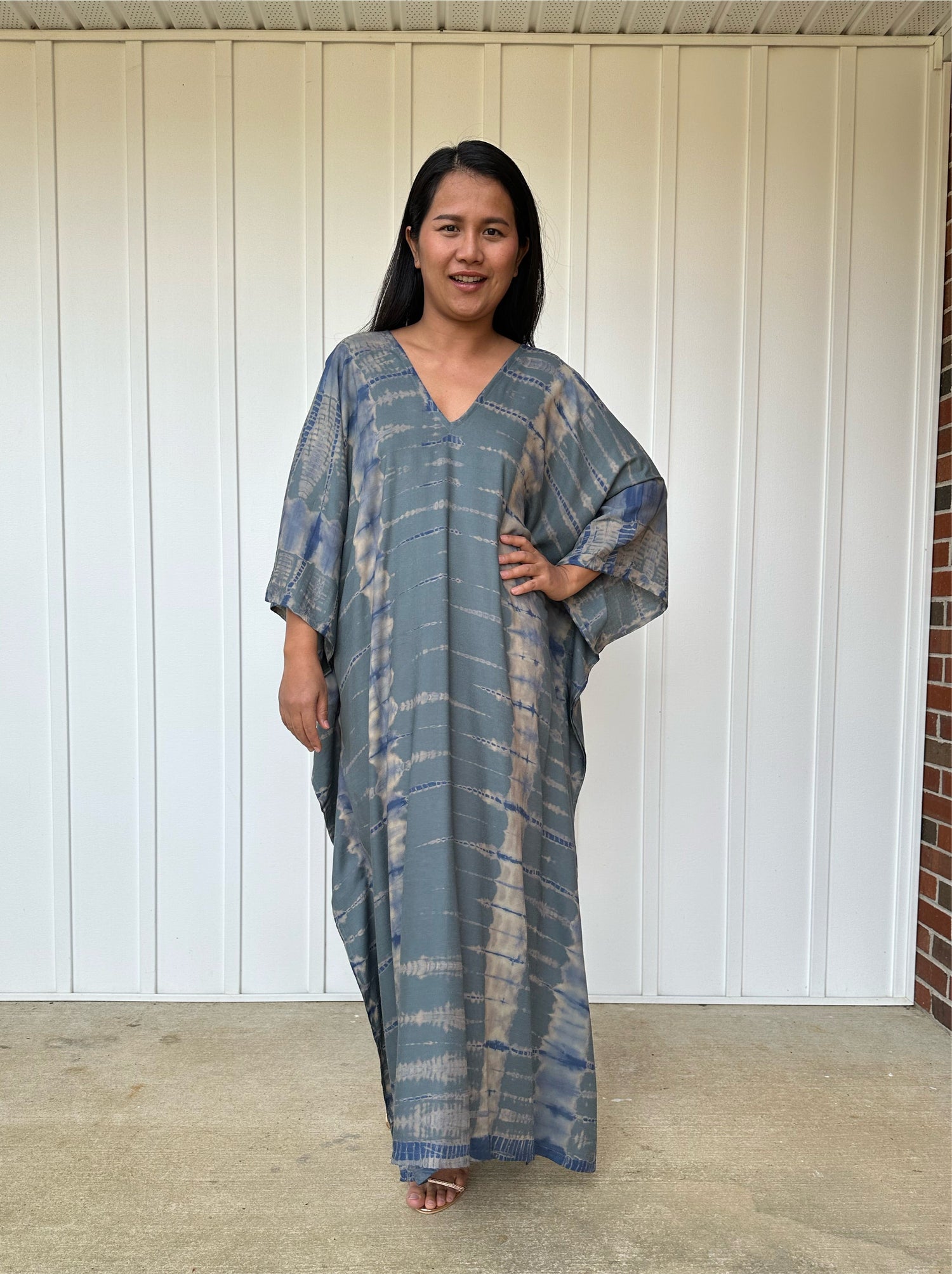 MALA handworks iynta Kaftan in Gray and Blue Tie Dye