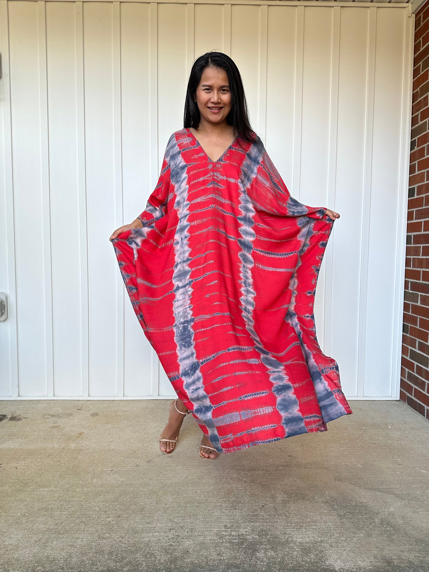 MALA handworks iynta Kaftan in Red and Black Tie Dye