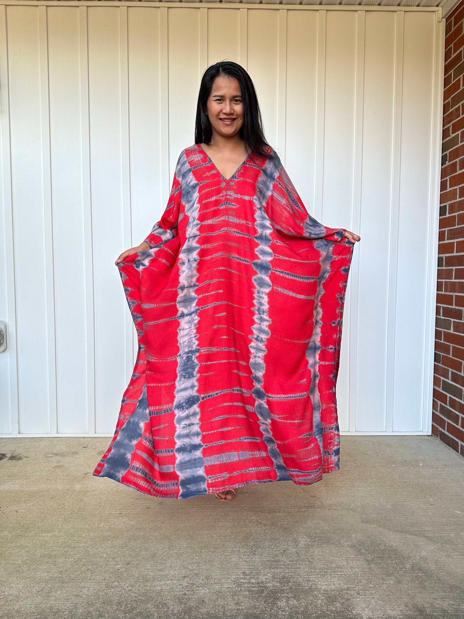 MALA handworks iynta Kaftan in Red and Black Tie Dye