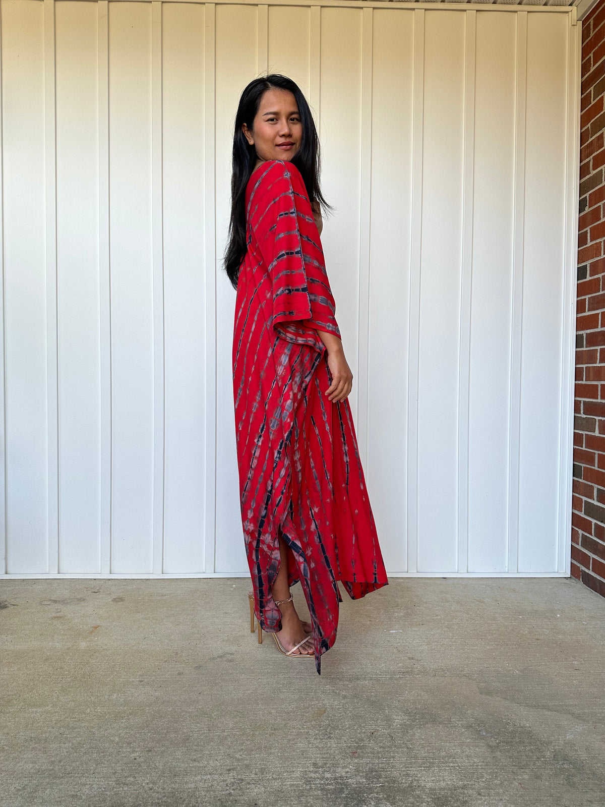 MALA handworks iynta Kaftan in Red and Black Tie Dye