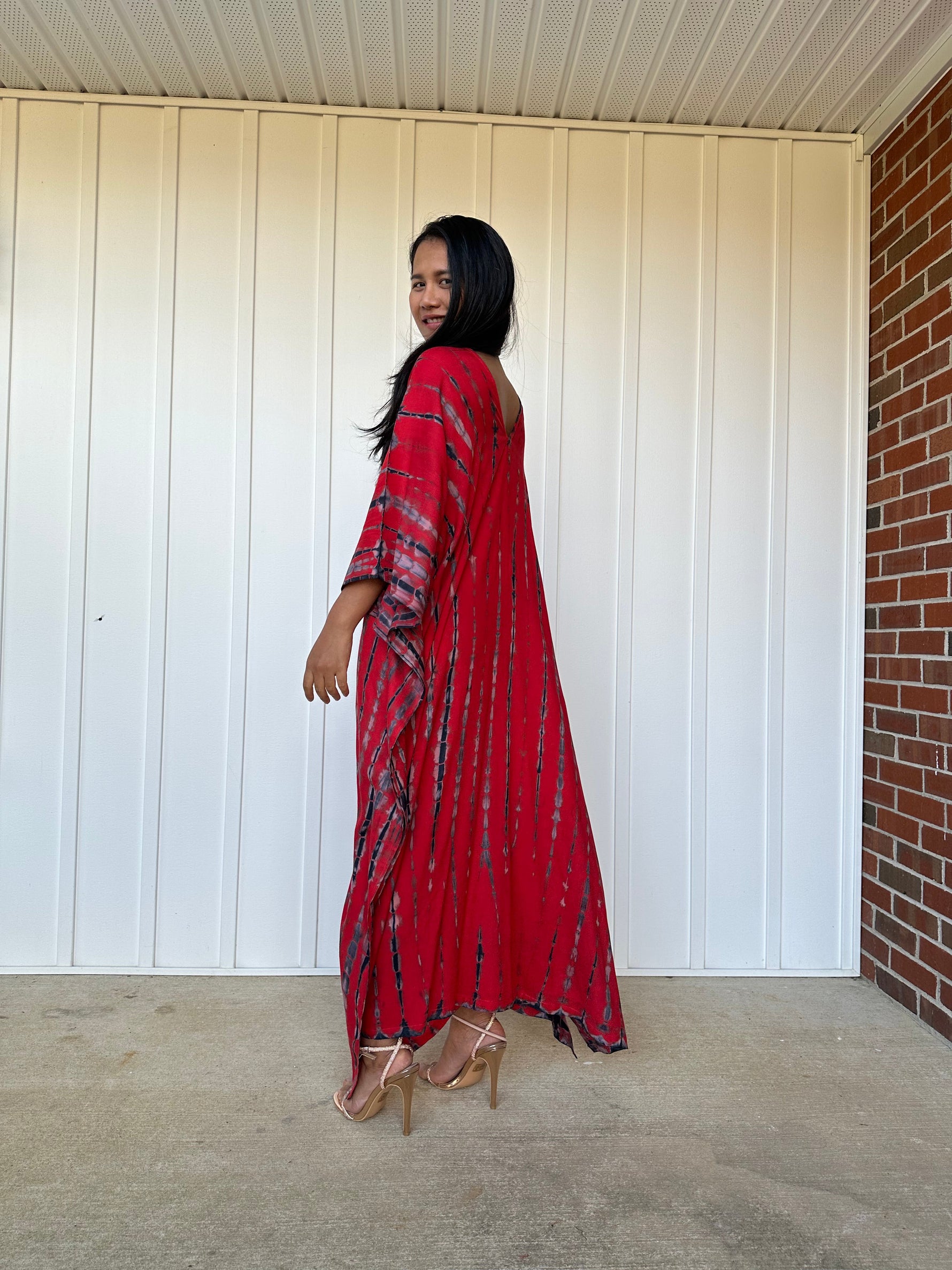 MALA handworks iynta Kaftan in Red and Black Tie Dye