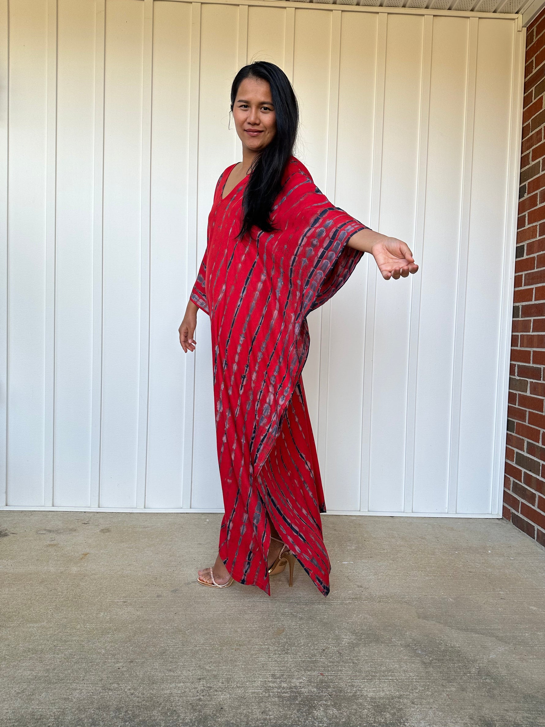 MALA handworks iynta Kaftan in Red and Black Tie Dye