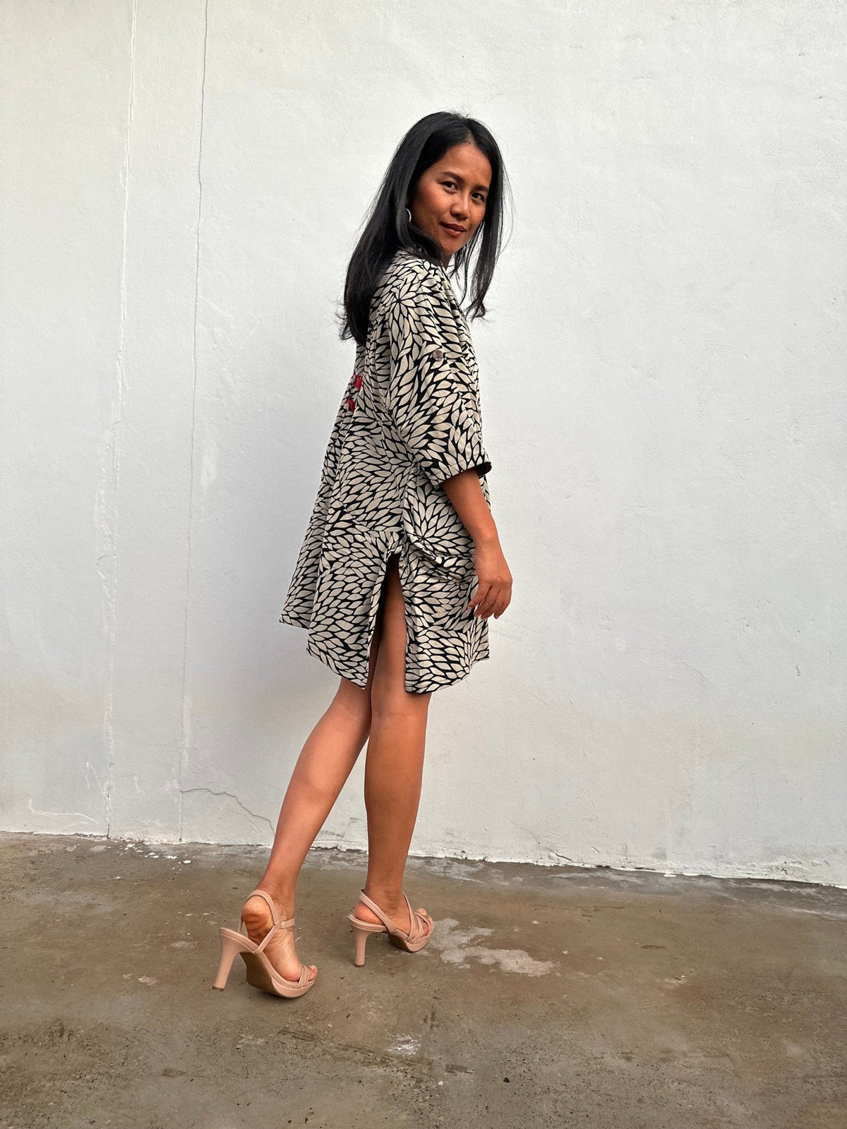 Kaia Chrysanthemum Shirt Dress in Black & Cream-KM-3-Mala Handworks
