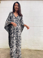 MALA handworks Luna Kaftan in Black and Abstract Silkscreen