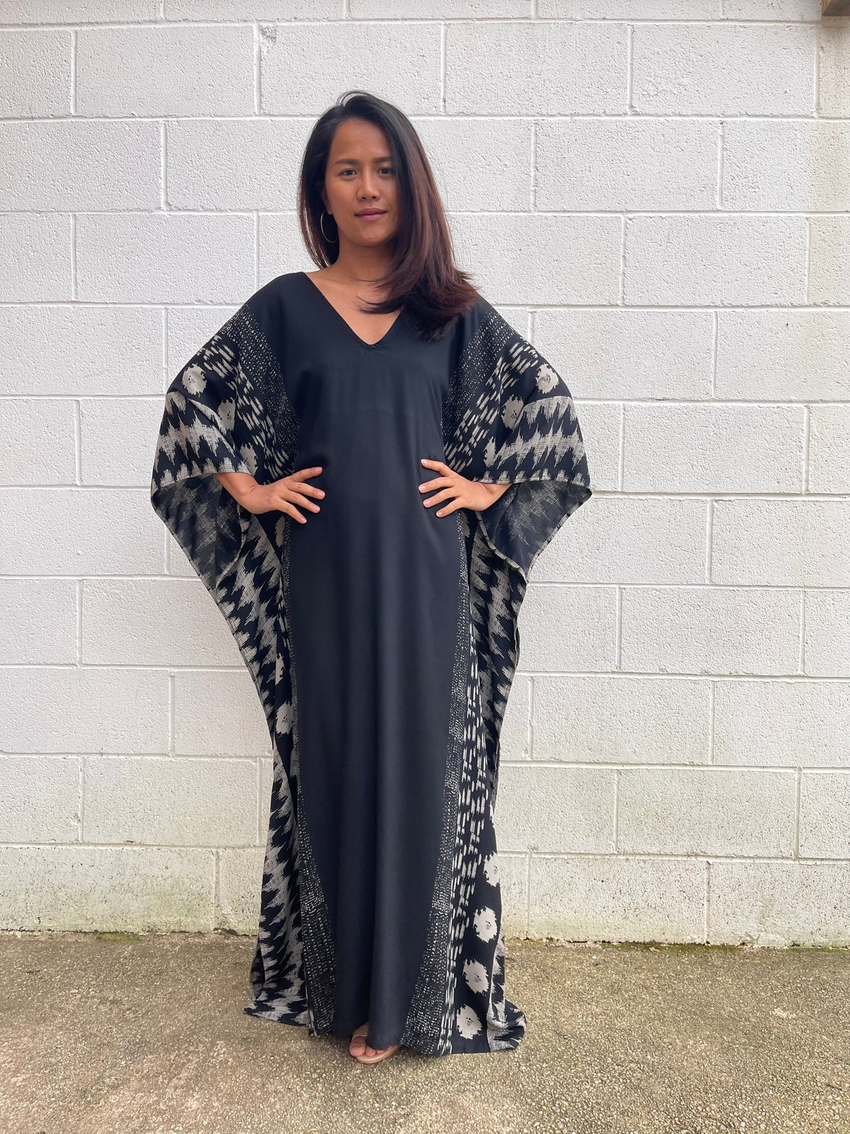 MALA handworks Luna Kaftan in Black and Pattern Silkscreen