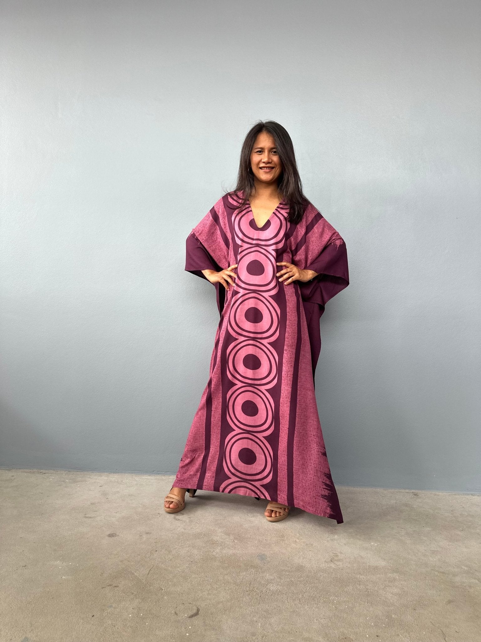 Mala Handworks Luna Kaftan in Eggplant Echoeye Pattern