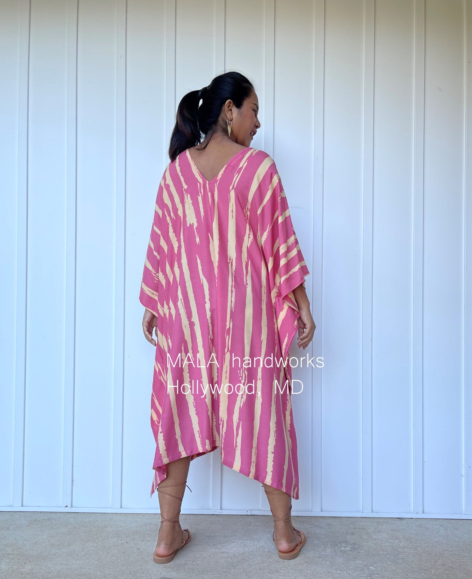 MALA handworks  Luna Kaftan in Pink and Pattern Silkcreen