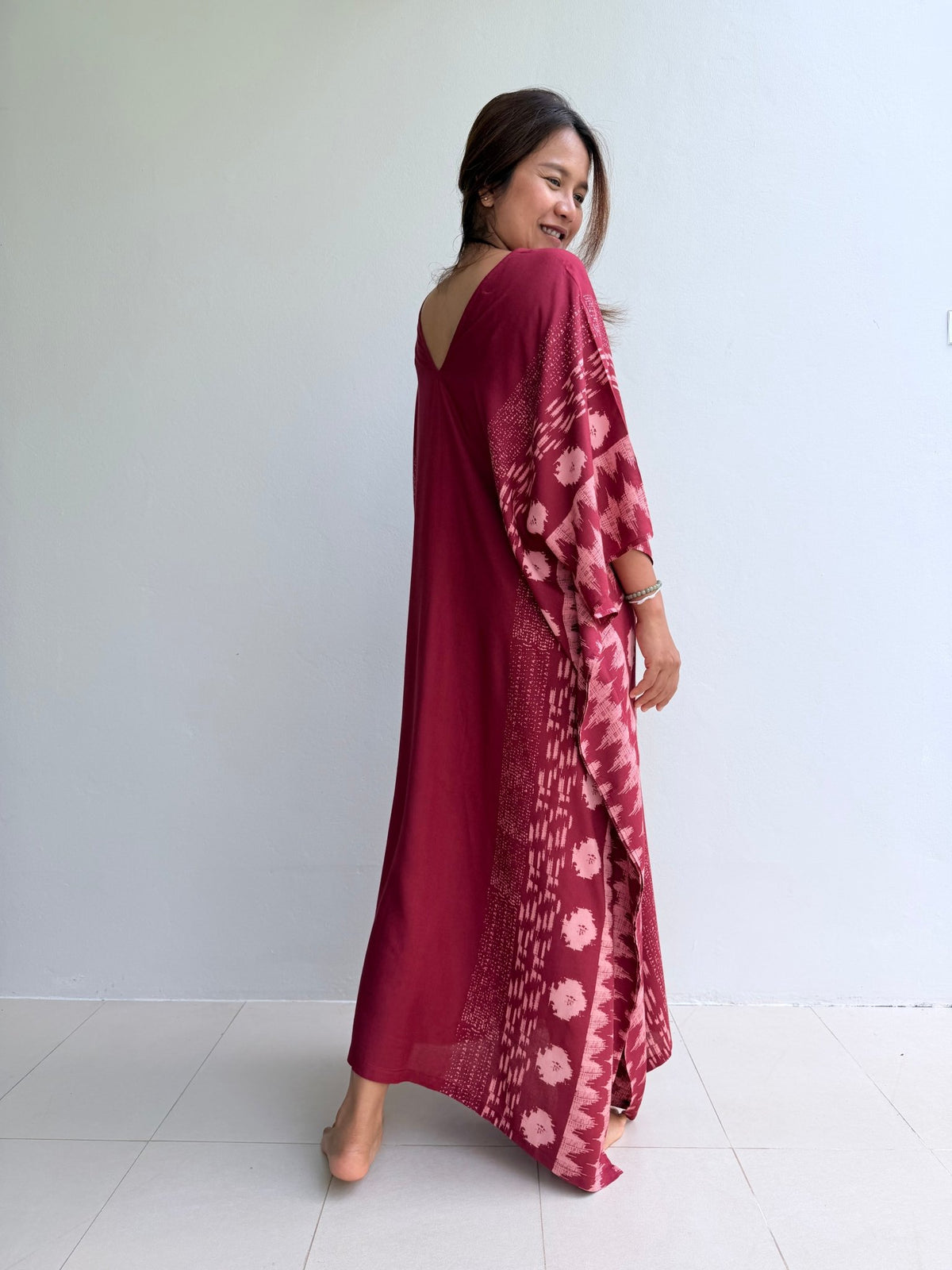Luna Merlot with Hand Silkscreened Pattern Kaftan - Mala Handworks