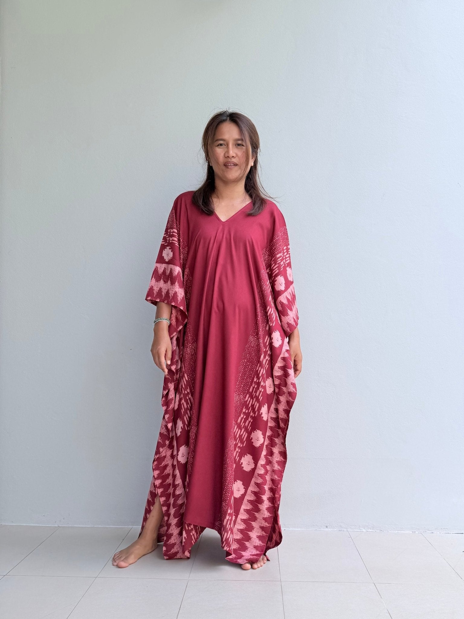 Luna Merlot with Hand Silkscreened Pattern Kaftan - Mala Handworks