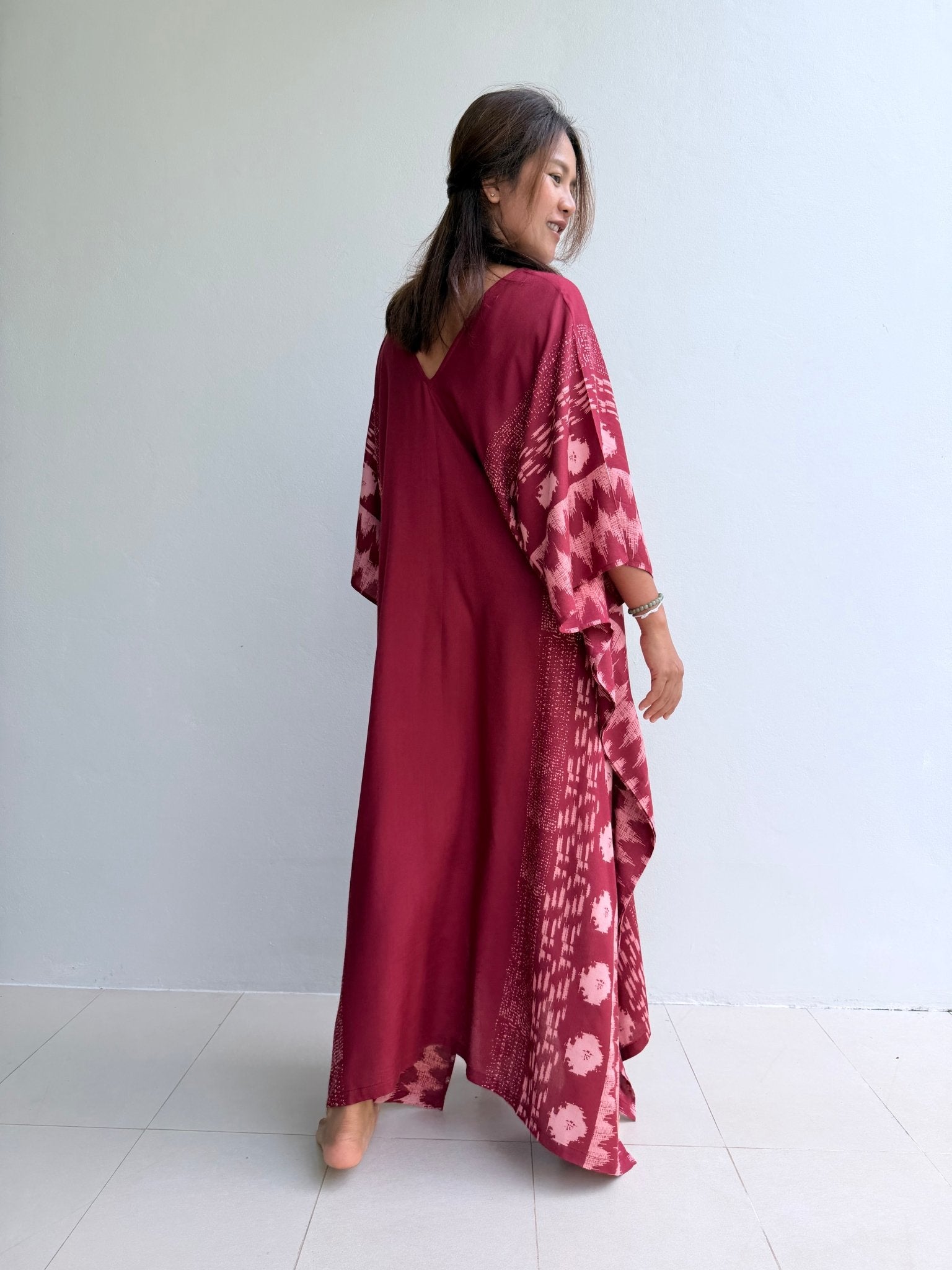 Luna Merlot with Hand Silkscreened Pattern Kaftan - Mala Handworks