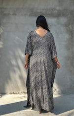 Mala Handworks Luna Micro Lattice Kaftan in Black and Gray