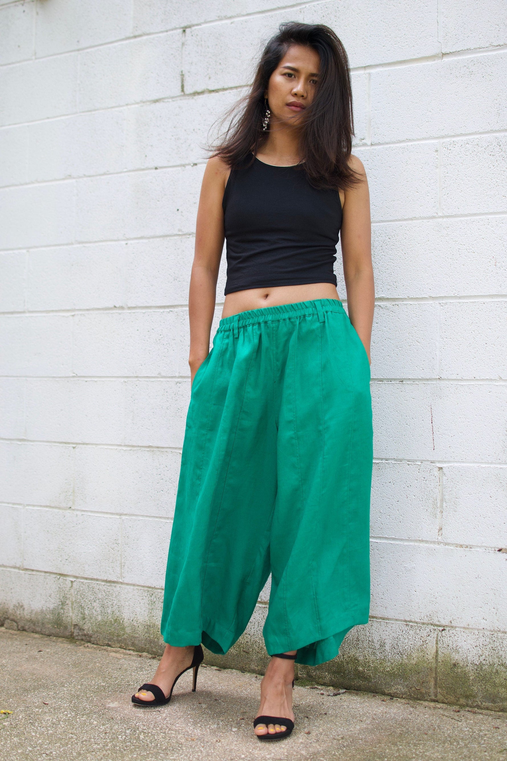 MALA handworks  Lyla Linen pants in Green