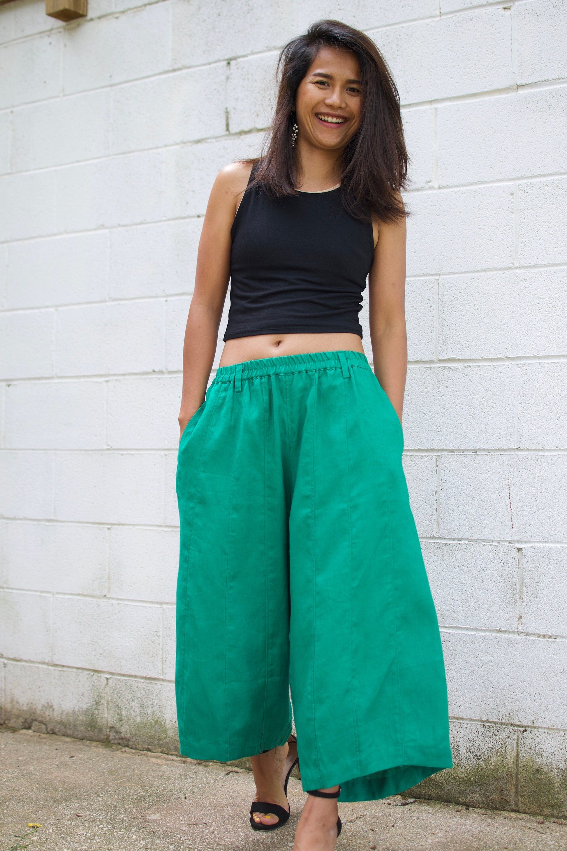 MALA handworks  Lyla Linen pants in Green