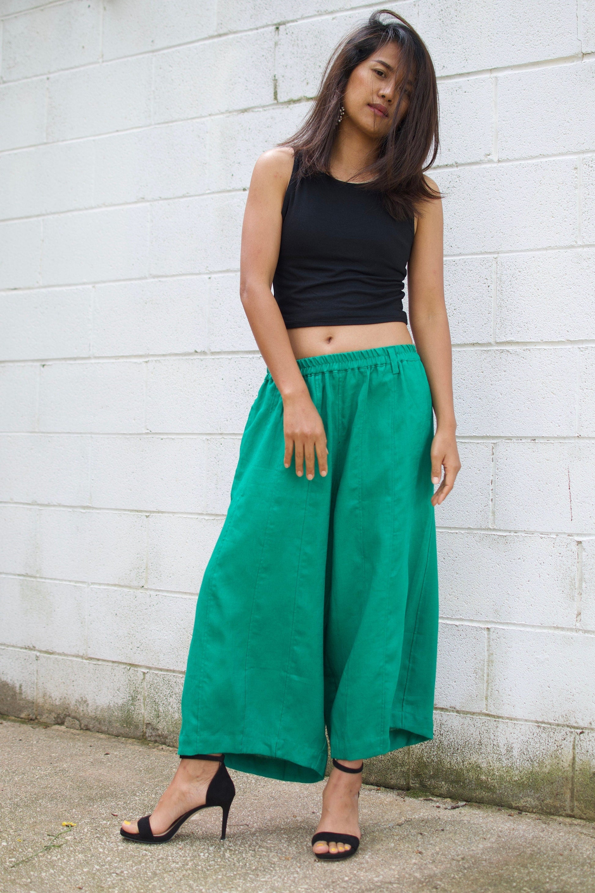 MALA handworks  Lyla Linen pants in Green