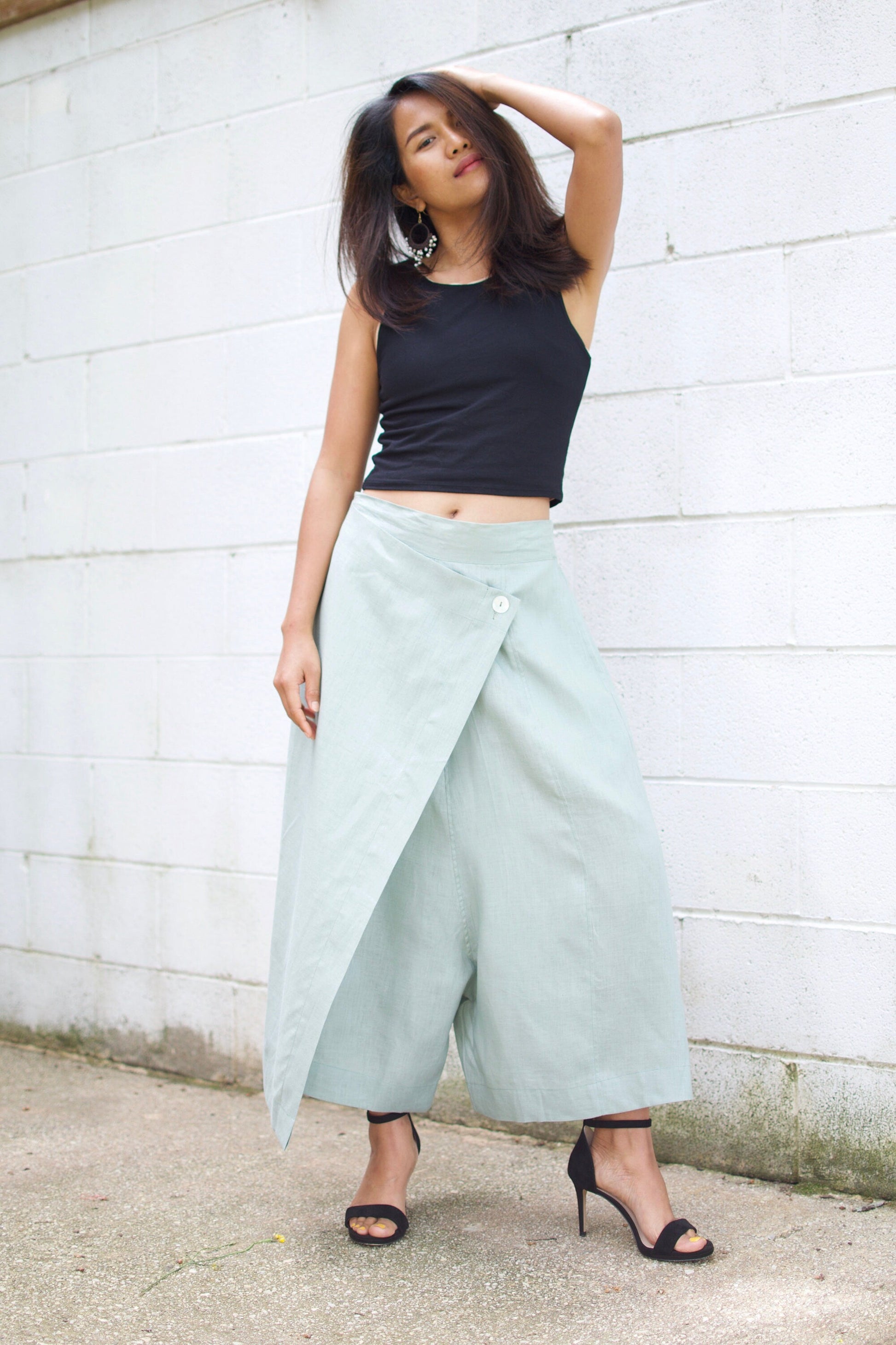 MALA handworks  Lyla Linen pants in Sage Gray