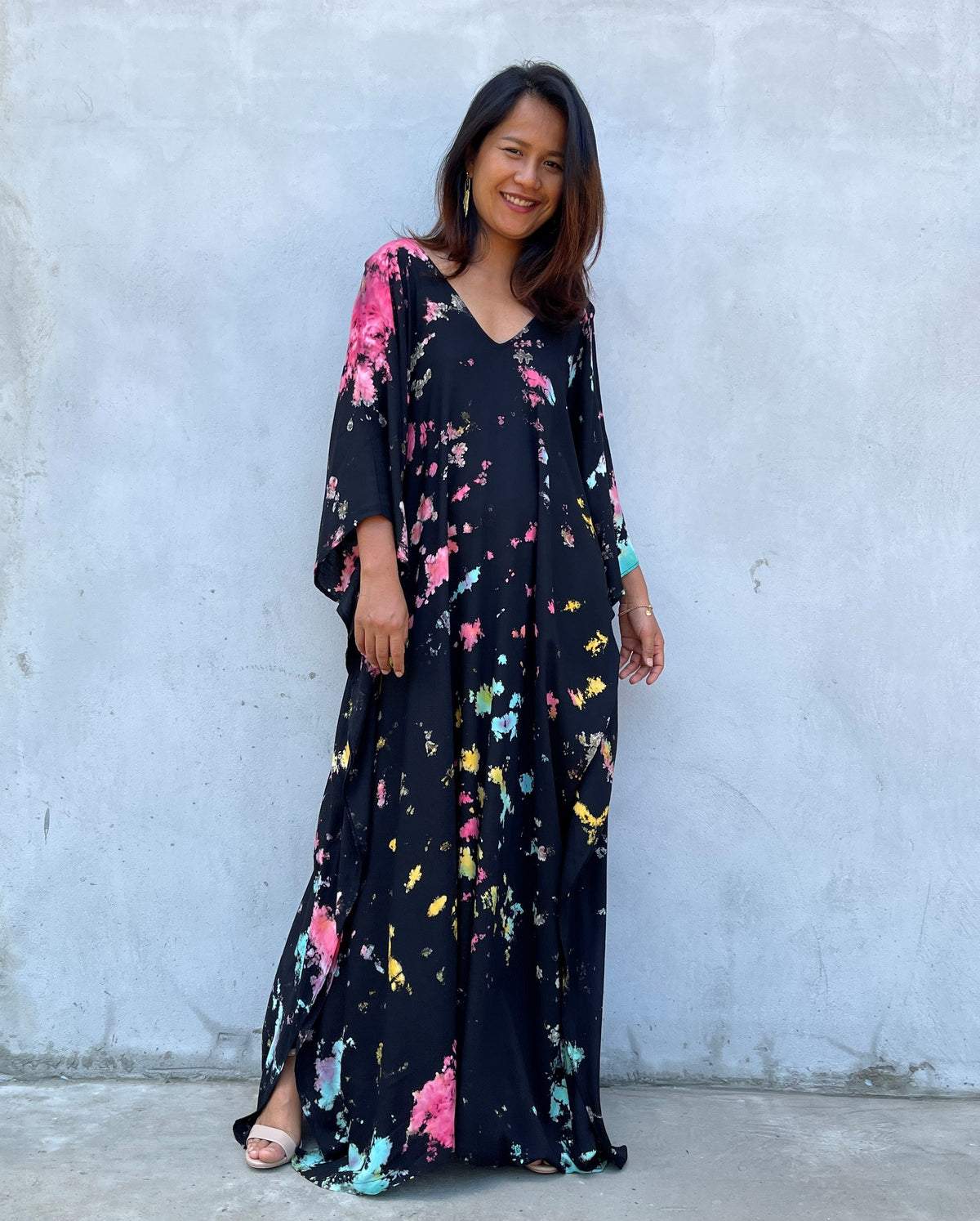MALA handworks Mala Kaftan in Black and Rainbow Tie Dye