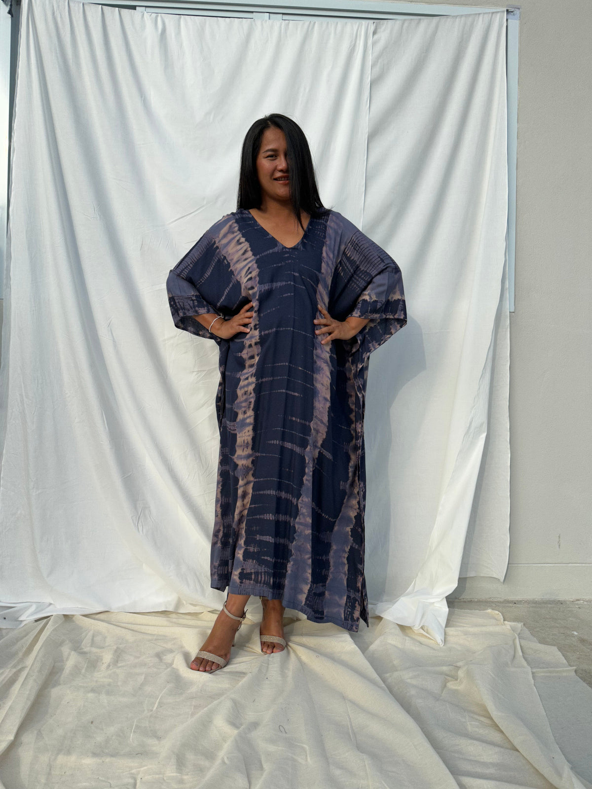 MALA handworks MaLa Kaftan in Dark Blue and Lavender