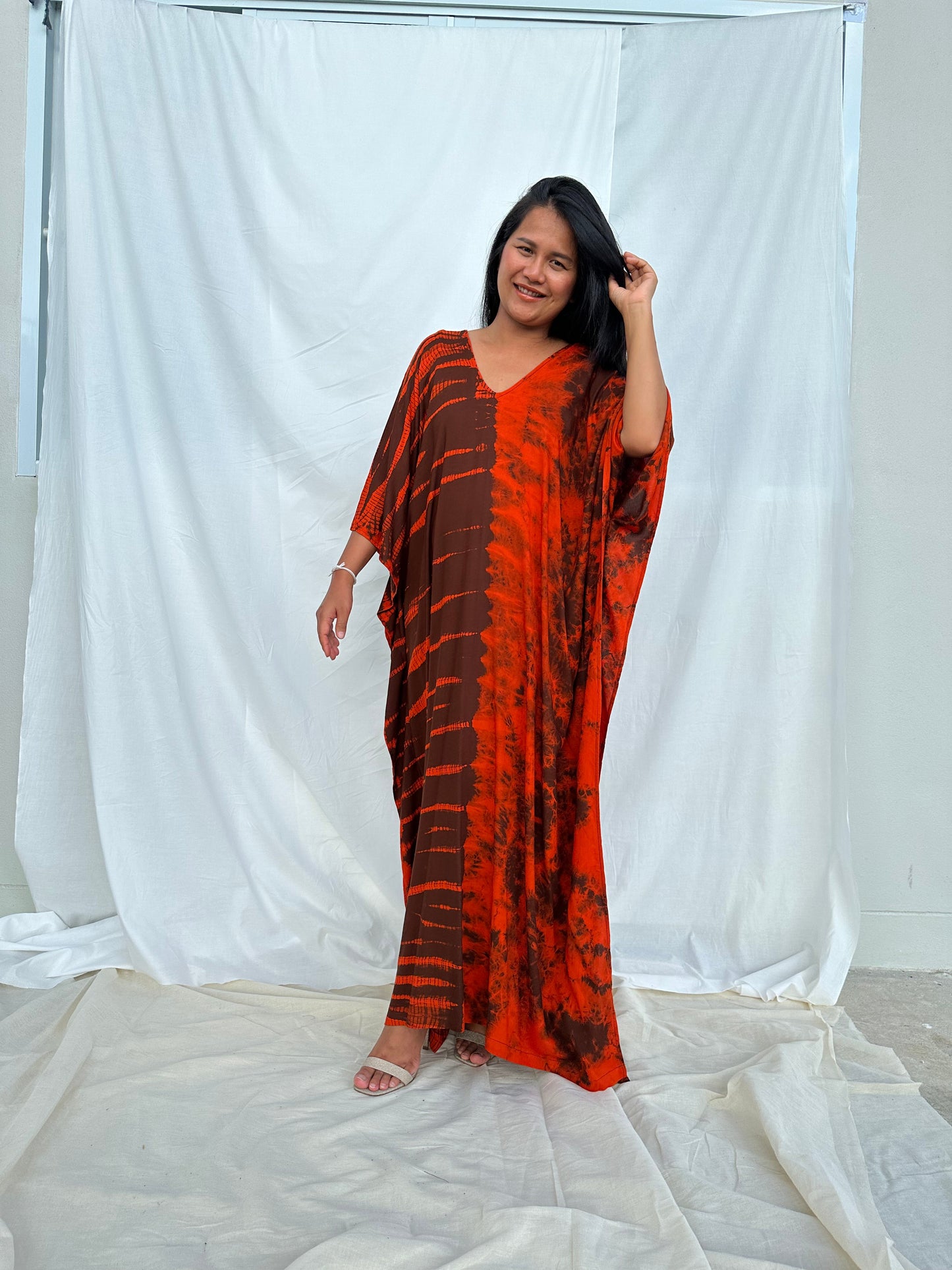 MALA handworks MaLa Kaftan in Earthy Red and Umber Brown Tie Dye