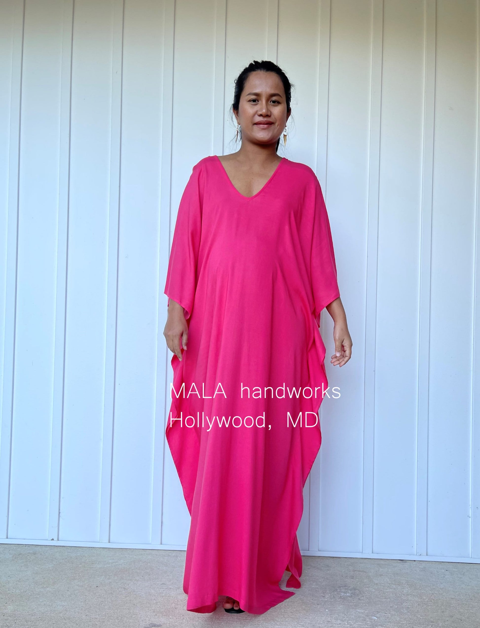 MALA handworks  Mala Kaftan in Fuchsia Pink