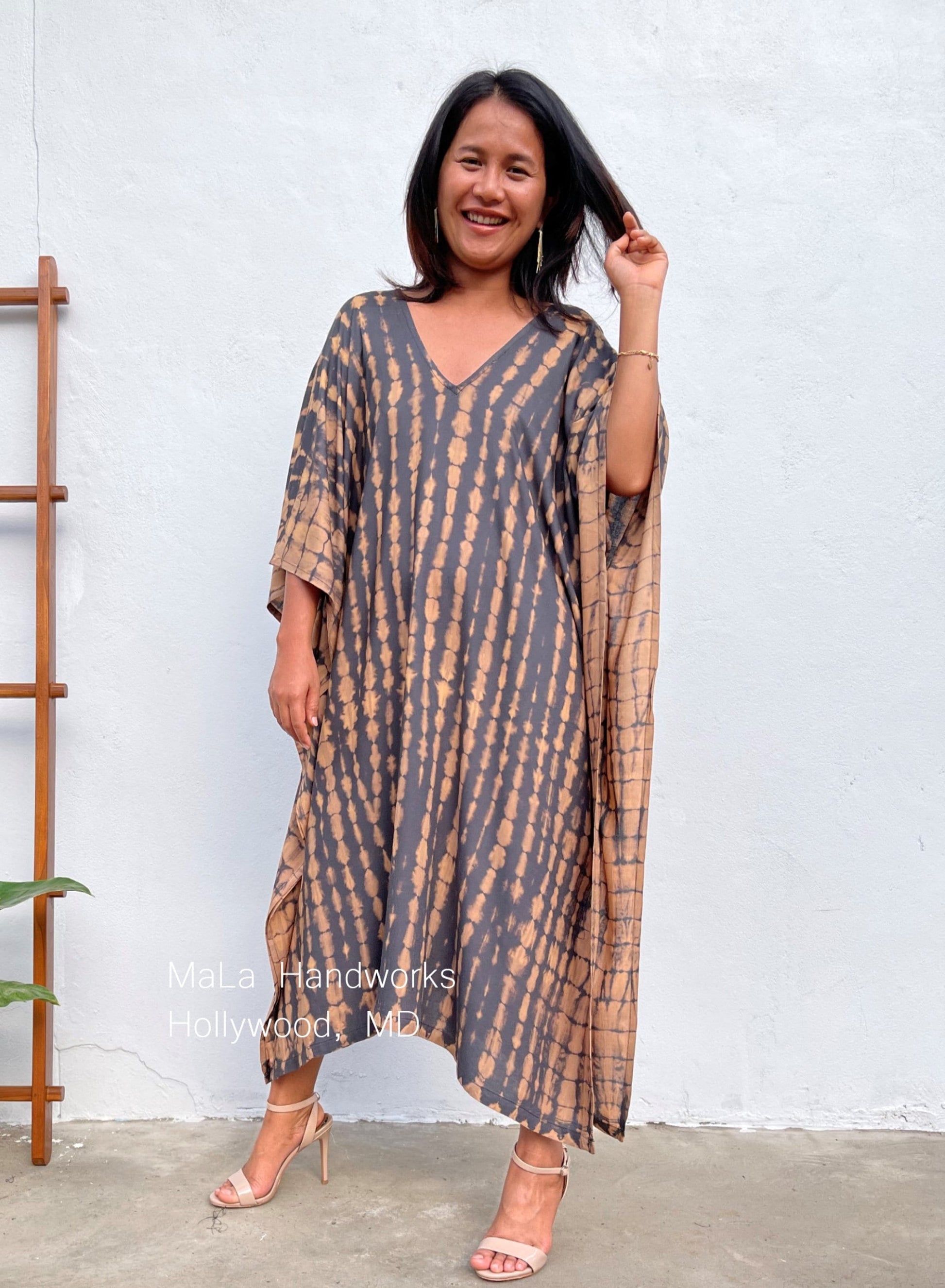 MALA handworks  Mala Kaftan in Gray and Umber Brown Tie Dye