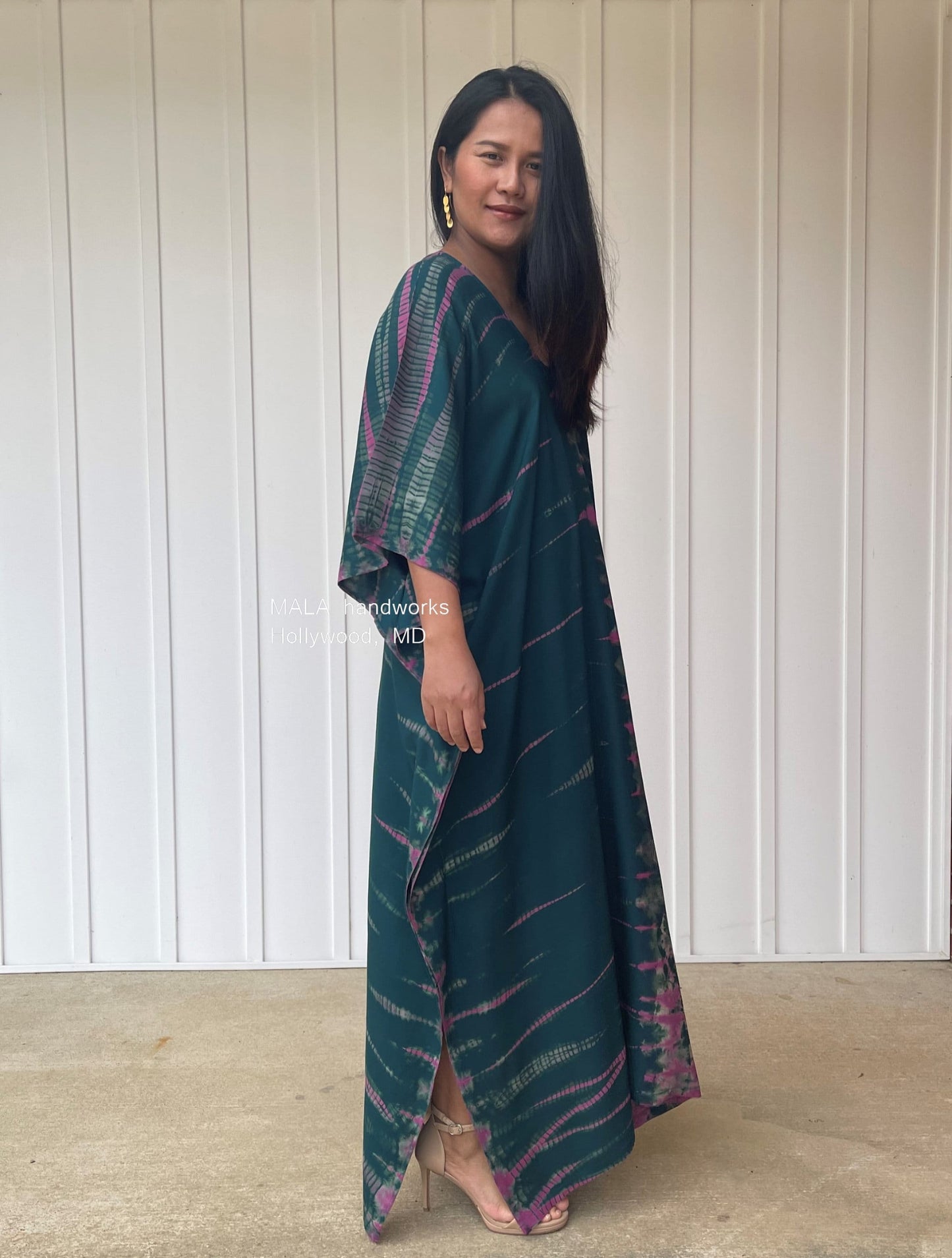 MALA handworks  Mala Kaftan in Green and Fuchsia Tie Dye