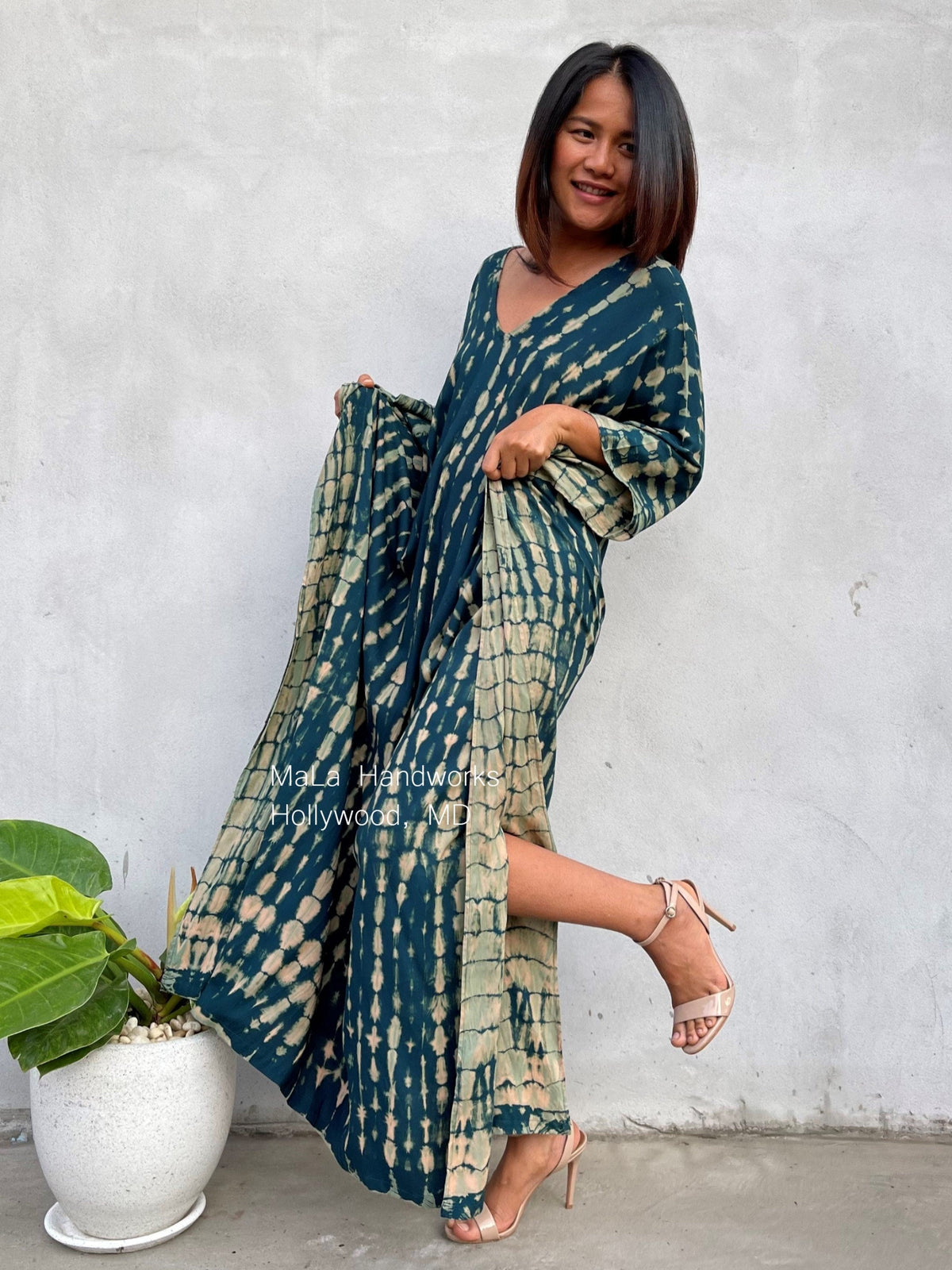 MALA handworks  Mala Kaftan in Green Tie Dye