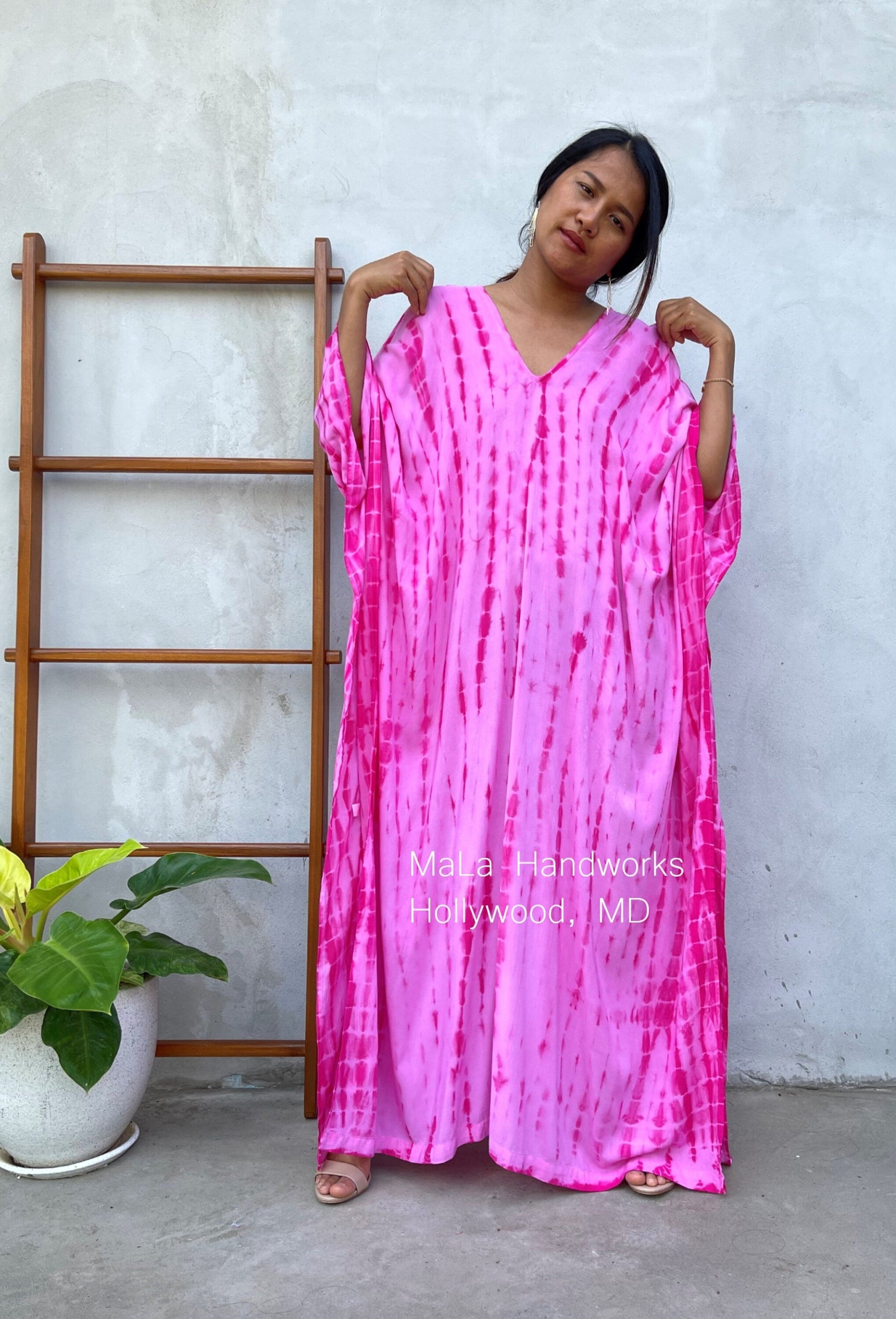 MALA handworks  Mala Kaftan in Pink Tie Dye